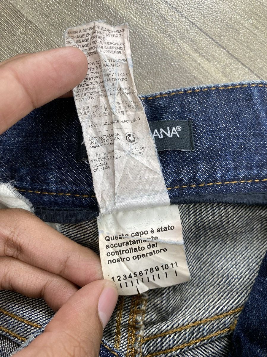 Dolce & Gabbana Vintage Dolce & Gabbana Distressed Jeans Italian Designer Size US 34 / EU 50 - 12 Thumbnail