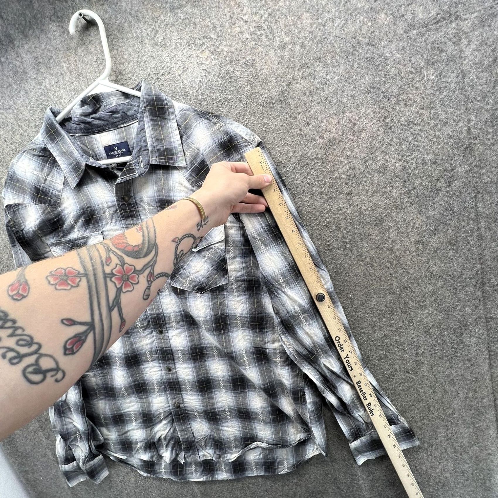 American Eagle Outfitters American Eagle Outfitters Shirt Mens XL Gray Plaid Long Sleeve Western Snap Size US XL / EU 56 / 4 - 2 Thumbnail