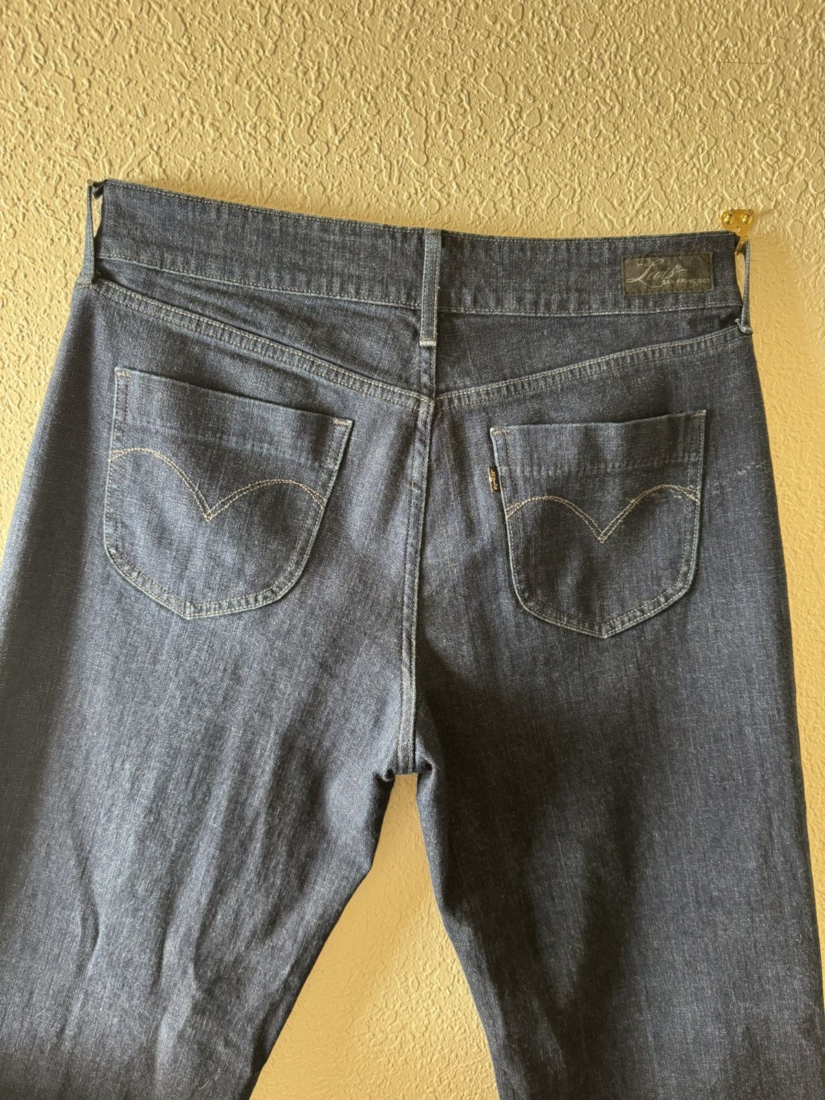 Levi's Vintage Clothing Levi’s flared demi curve jeans Size US 32 / EU 48 - 7 Thumbnail