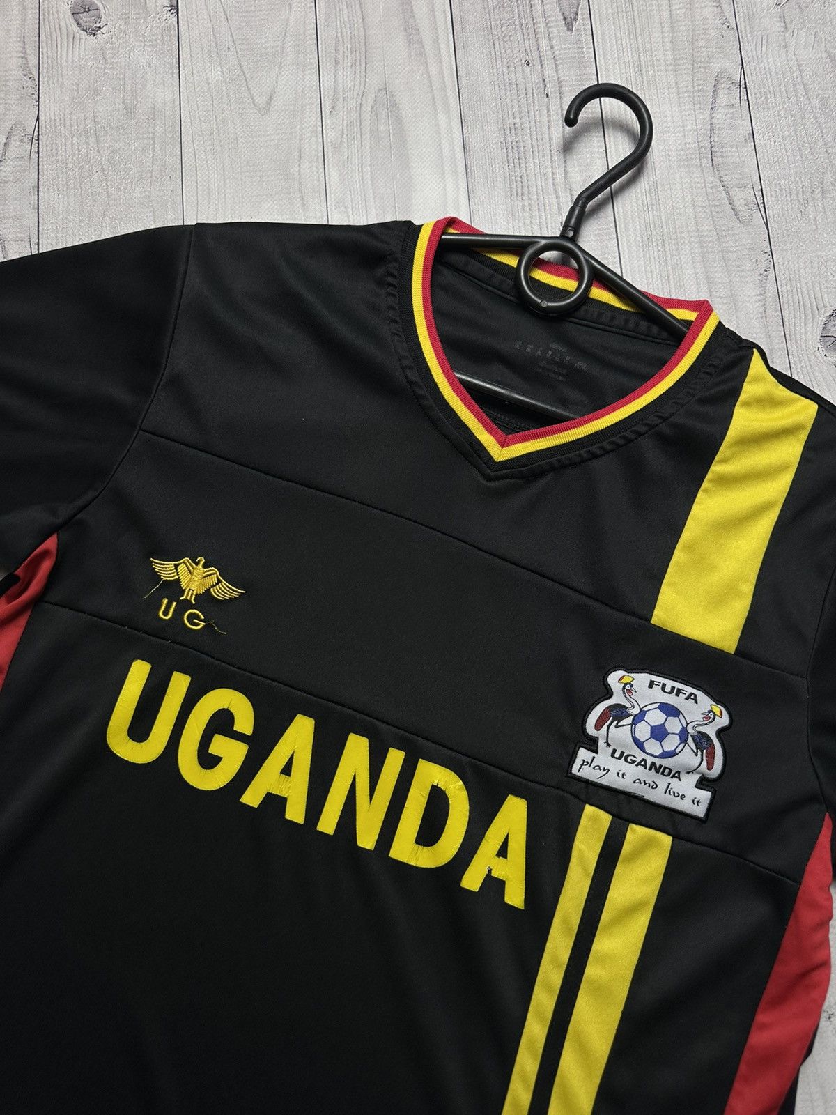 Vintage Vintage Uganda soccer jersey size M rare Size US M / EU 48-50 / 2 - 3 Thumbnail