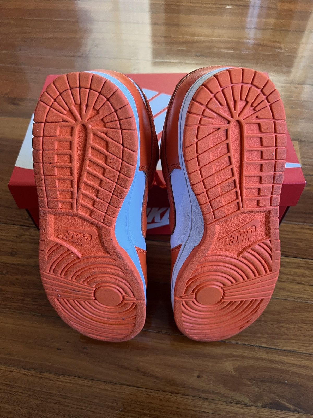 Nike Nike Dunk Low SP Syracuse 2022 Size US 10 / EU 43 - 6 Thumbnail
