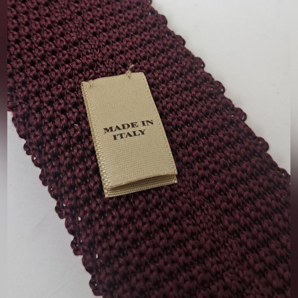 Burberry Men's 100% Silk Square Tie Slim Fit Burgundy Red S