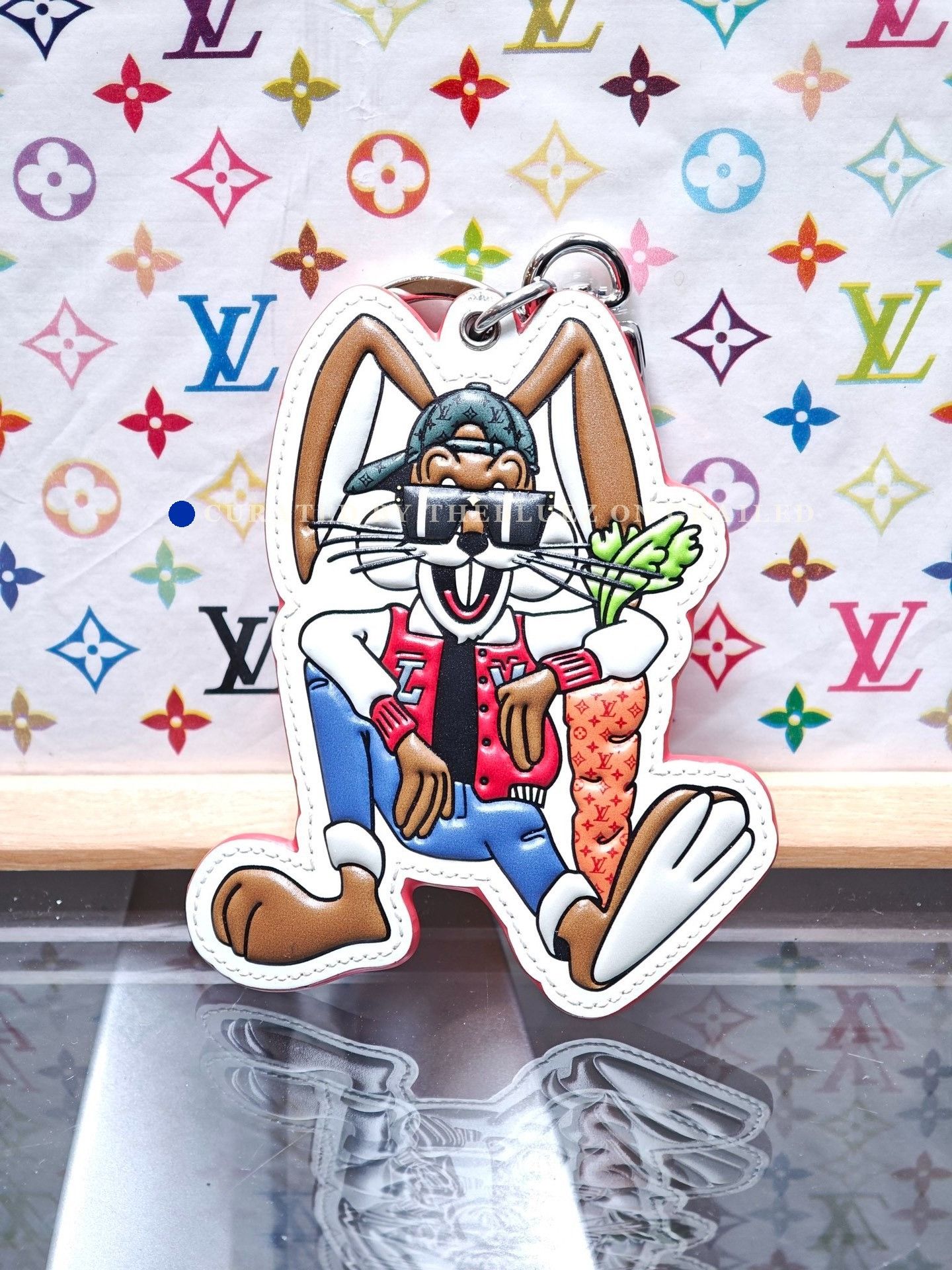 Louis Vuitton Louis Vuitton Tea (LV the Place) | Grailed