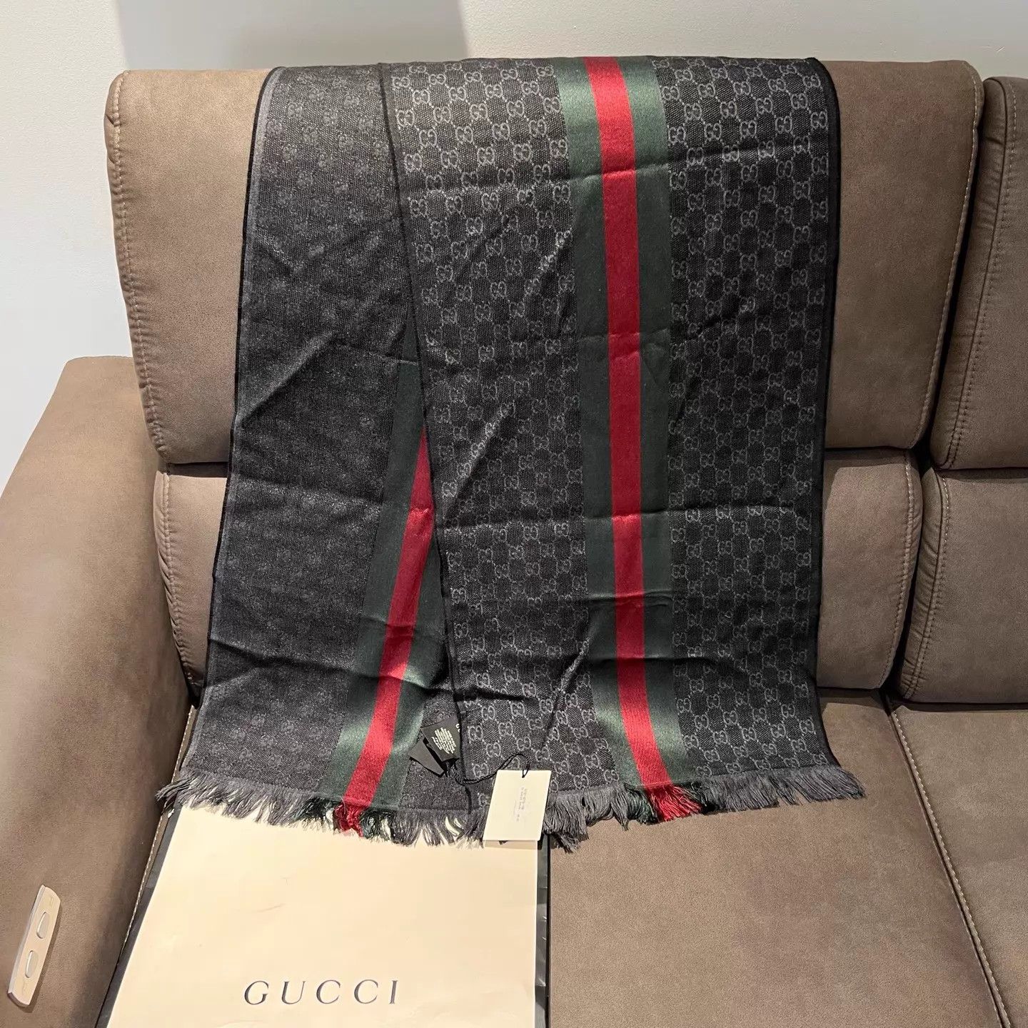 Gucci GUCCI Striped Scarf Women's New With Tags Size ONE SIZE - 1 Thumbnail