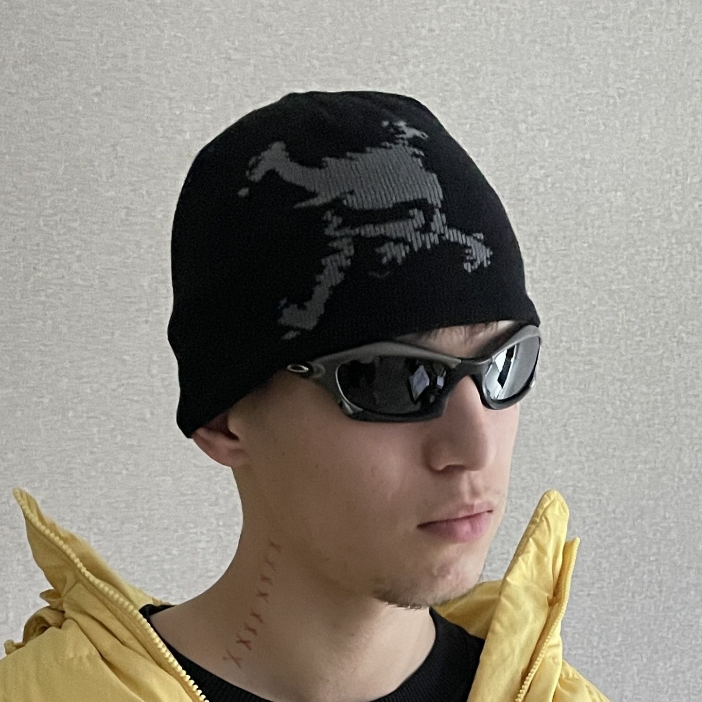 ☠️ OAKLEY Software Vintage 00s Skull Logo Beanie