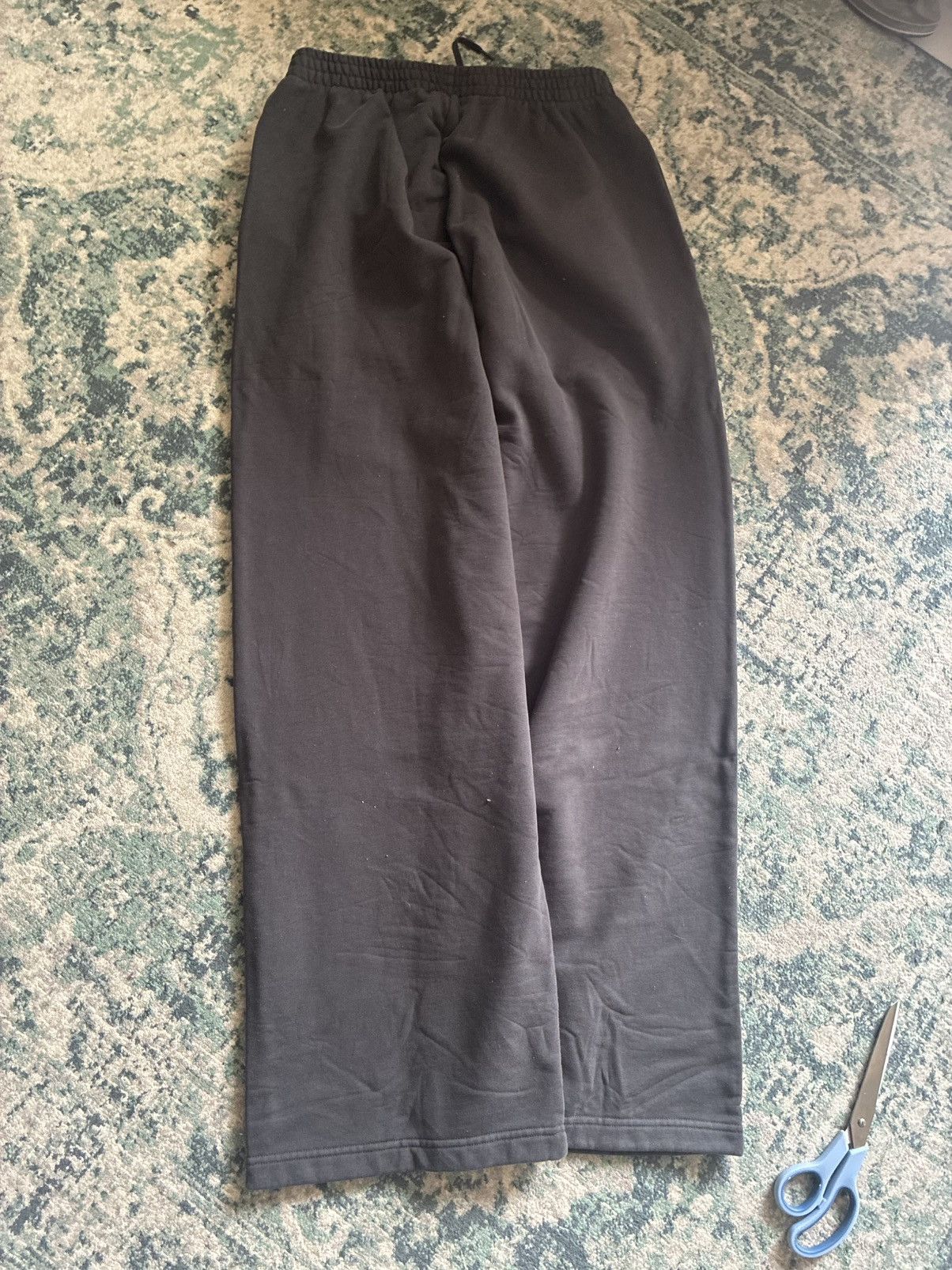 Balenciaga Balenciaga Ebay Baggy Sweatpants Size US 32 / EU 48 - 6 Thumbnail