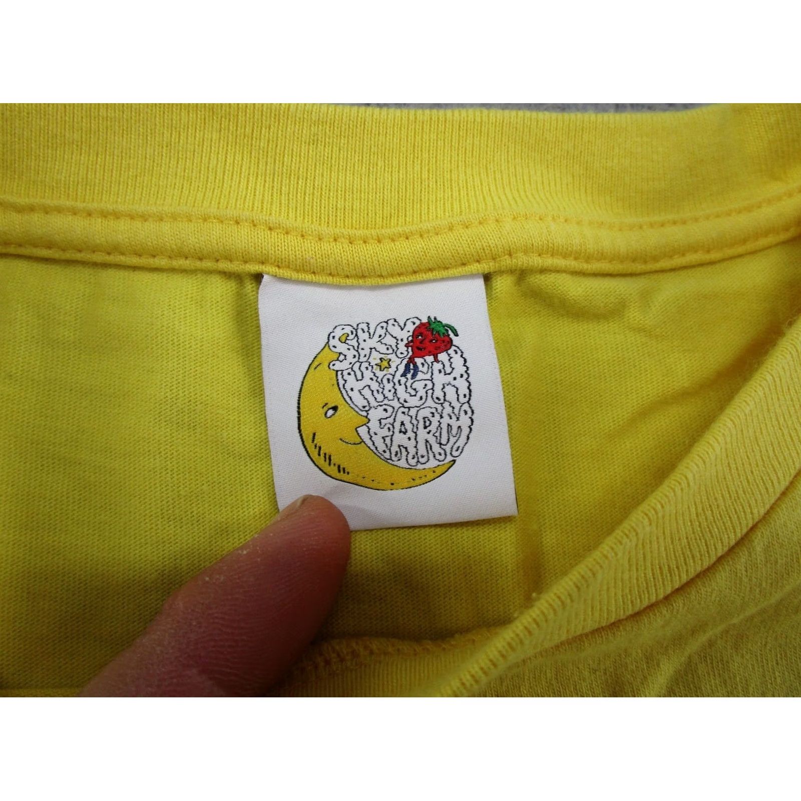 Vintage Sky High Farm T-Shirt Men's M Yellow Graphic Print Cow Slippery When Wet Streetwear Organic Cotton Size US M / EU 48-50 / 2 - 6 Thumbnail