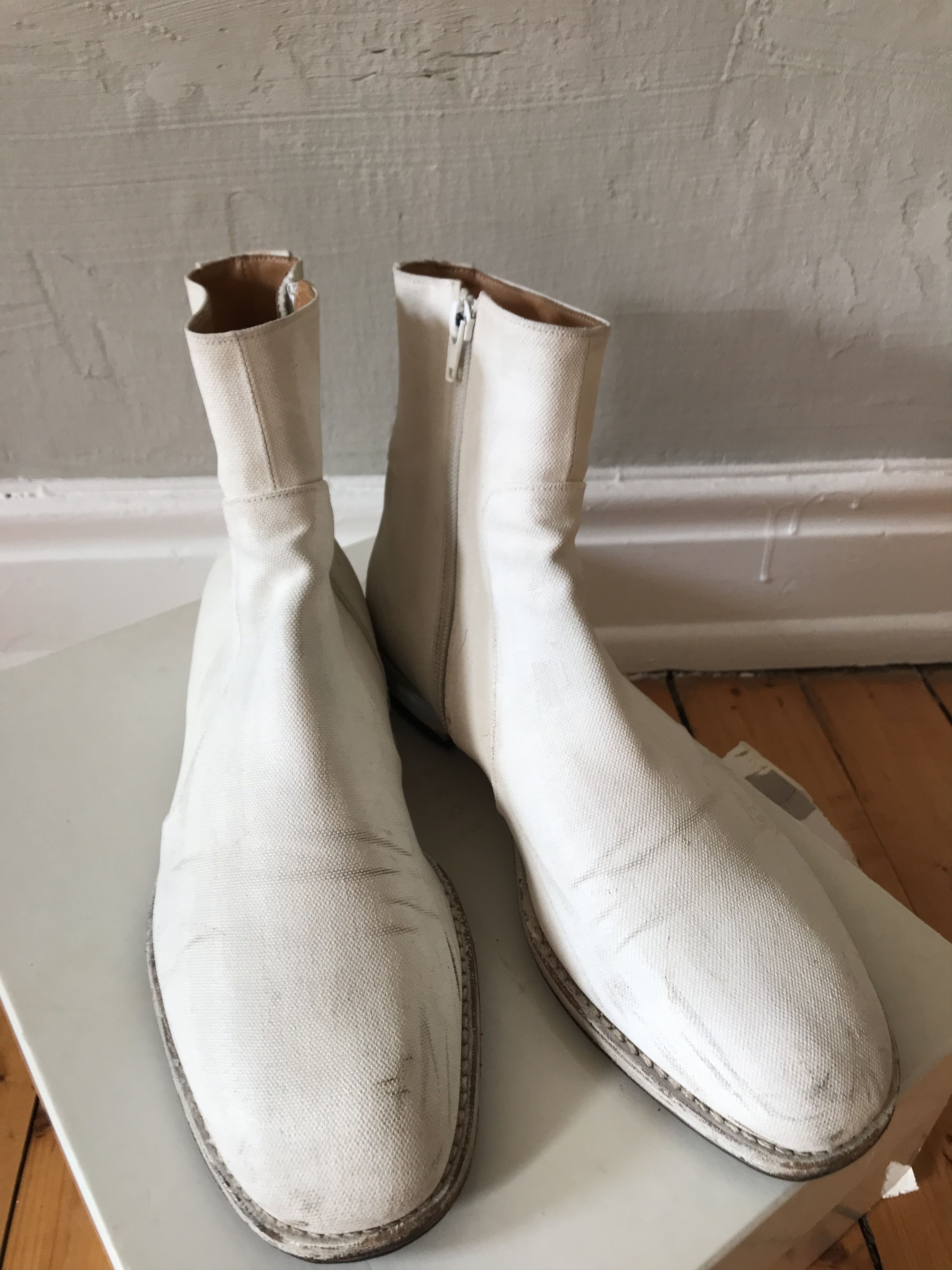 Maison Margiela SS07 Martin Margiela 22 white painted canvas boots Size US 8.5 / EU 41-42 - 2 Thumbnail