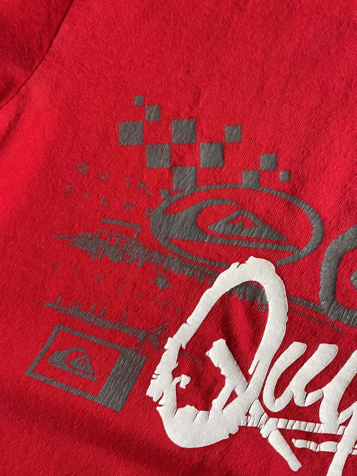 Quiksilver × Vintage Quiksilver Y2K Vintage Surf Center Logo T-Shirt Size US M / EU 48-50 / 2 - 7 Thumbnail