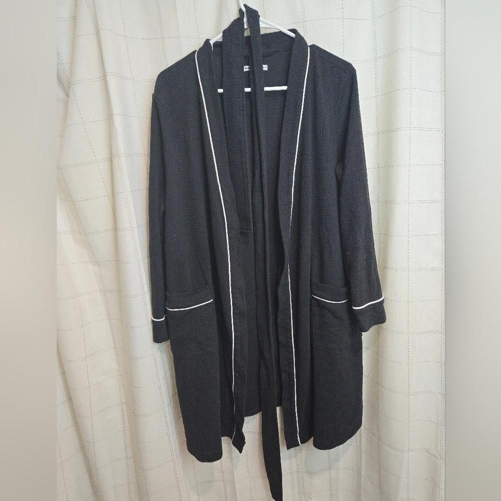 Designer Amazon Essentials Womens Bath Robe Size ONE SIZE - 1 Thumbnail