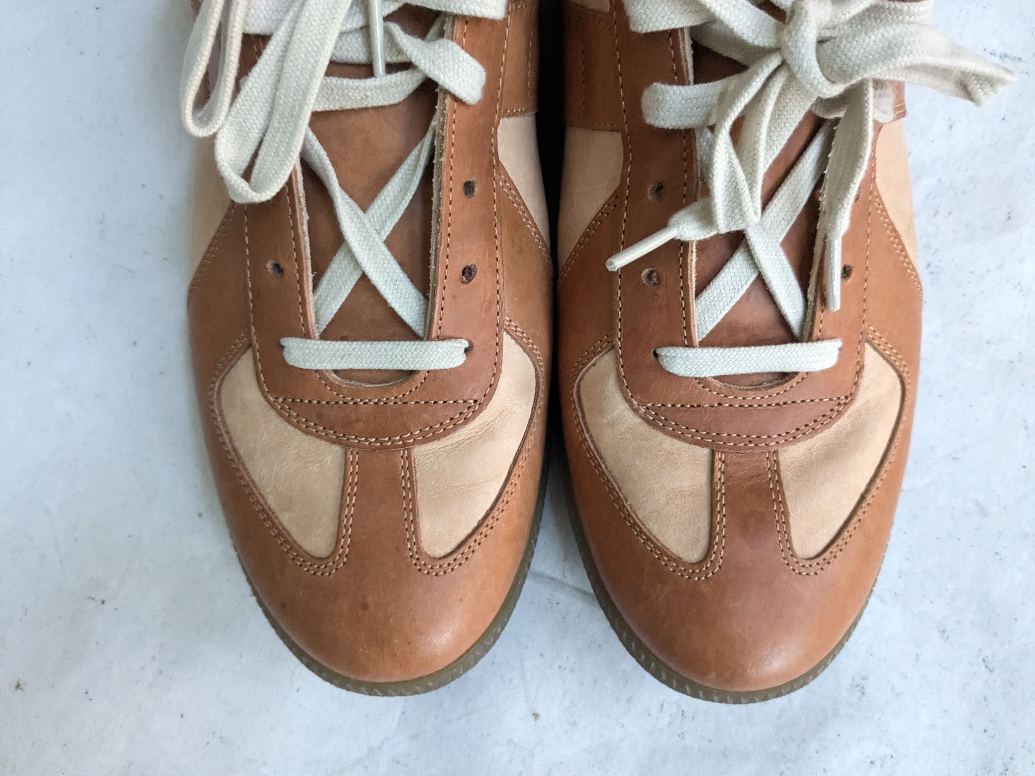 Maison Margiela Maison Margiela Gat Replica Brown 11 44 Leather Low Tops Size US 11 / EU 44 - 3 Thumbnail