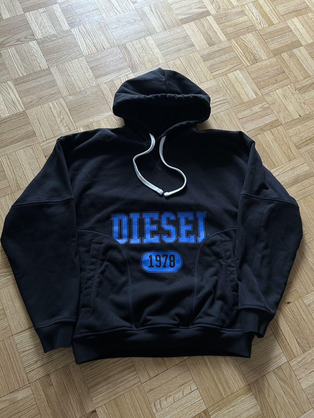 Diesel Blue diesel logo hoodie - worn once Size US M / EU 48-50 / 2 - 1 Thumbnail