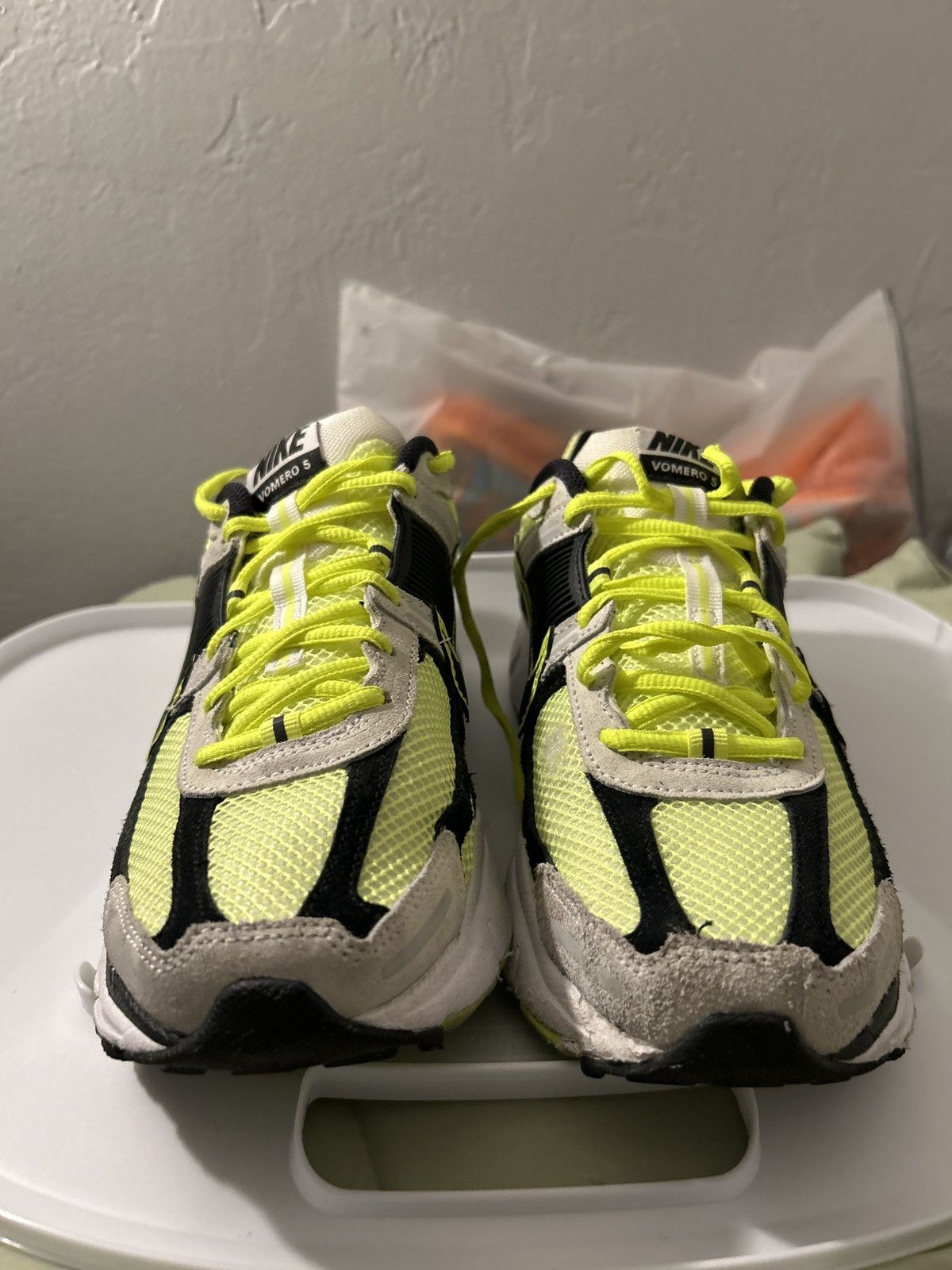 Nike Nike vomero 5 Size US 8.5 / EU 41-42 - 1 Thumbnail