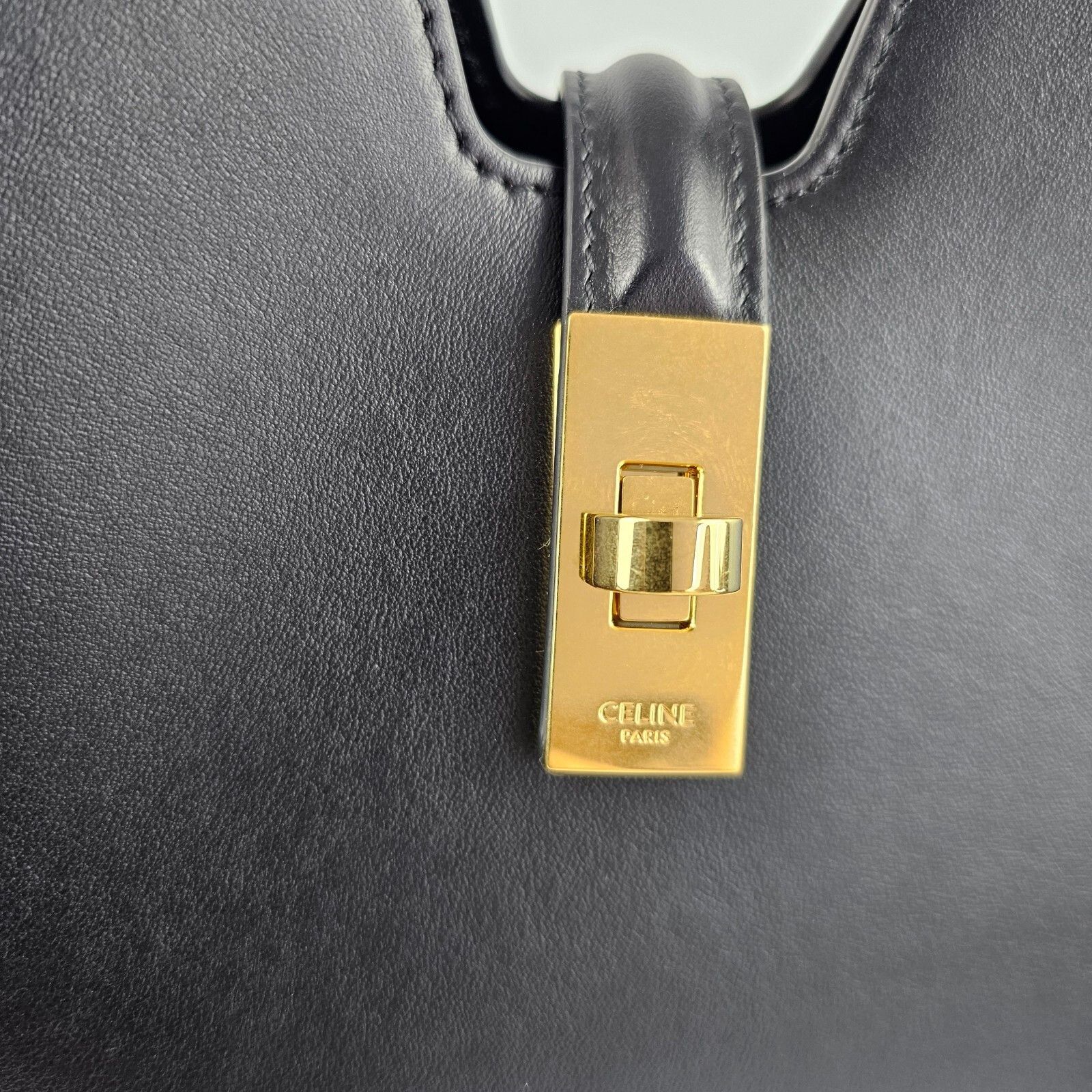 Celine CELINE Camille 16 Medium $3300 Black Smooth Leather Shoulder Size ONE SIZE - 8 Thumbnail
