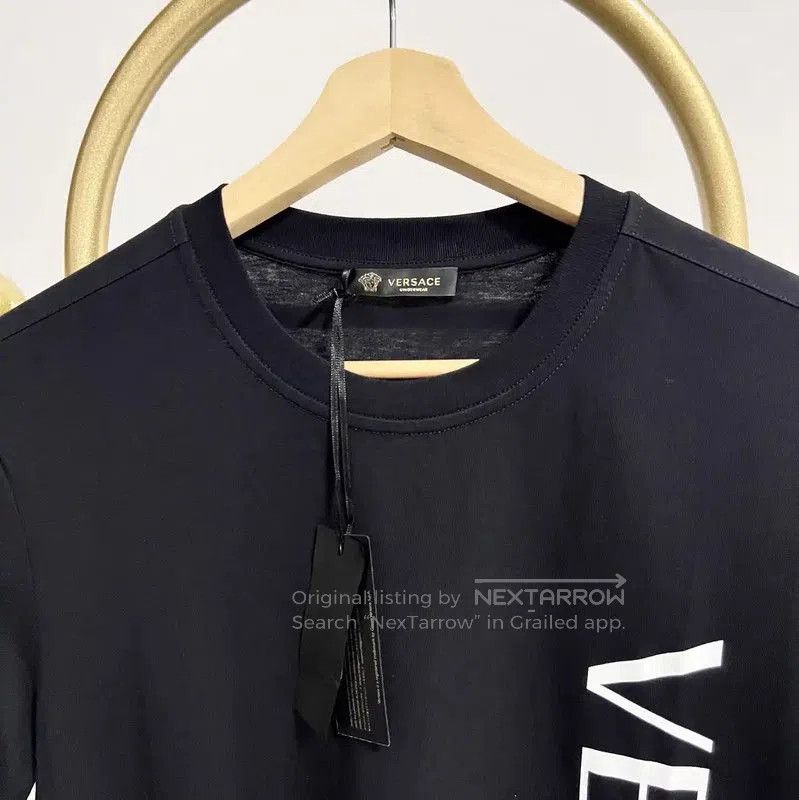 Versace Versace Men's Black Cotton Printed T-Shirt . Size US S / EU 44-46 / 1 - 3 Thumbnail
