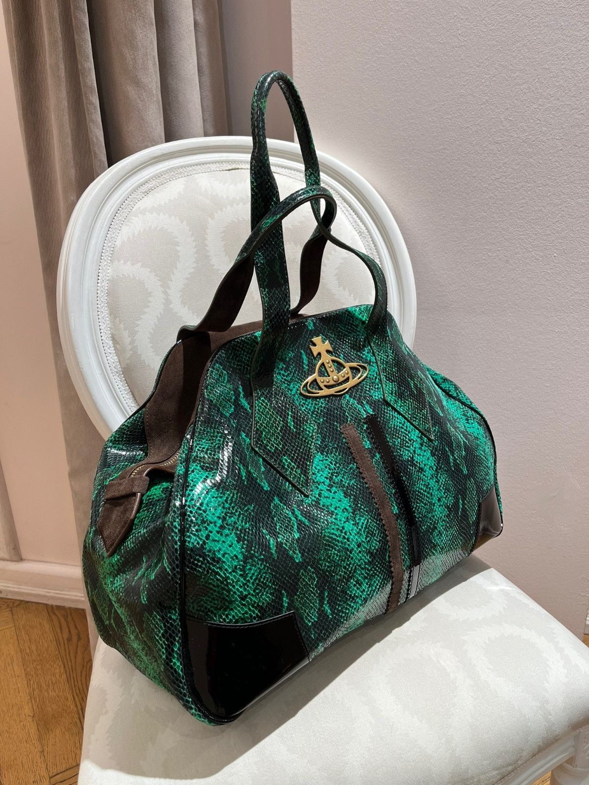 Vivienne Westwood o1f1d3z0825 Size: OS / Yasmine Large Bag in Green Size ONE SIZE - 1 Preview