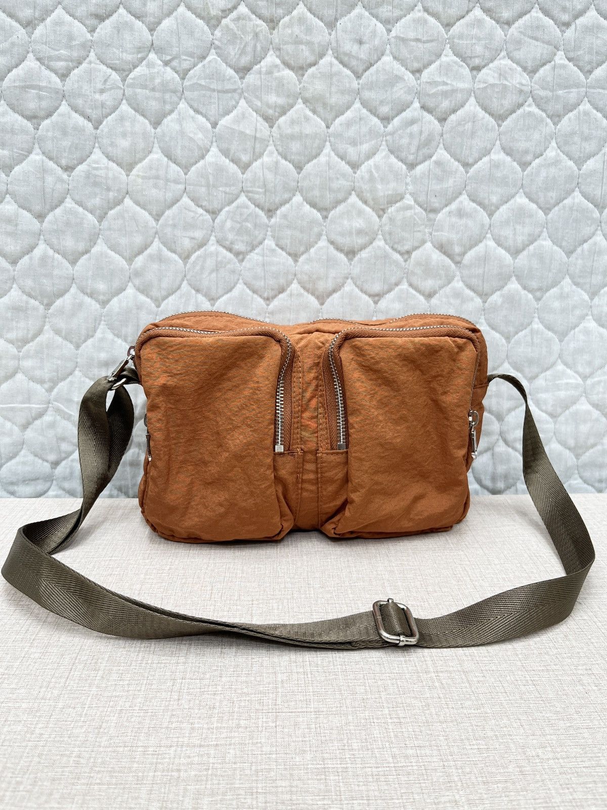 Japanese Brand 🔥🔥🔥ARCHIVE STUDIO CLIP SLING BAG Size ONE SIZE - 3 Thumbnail