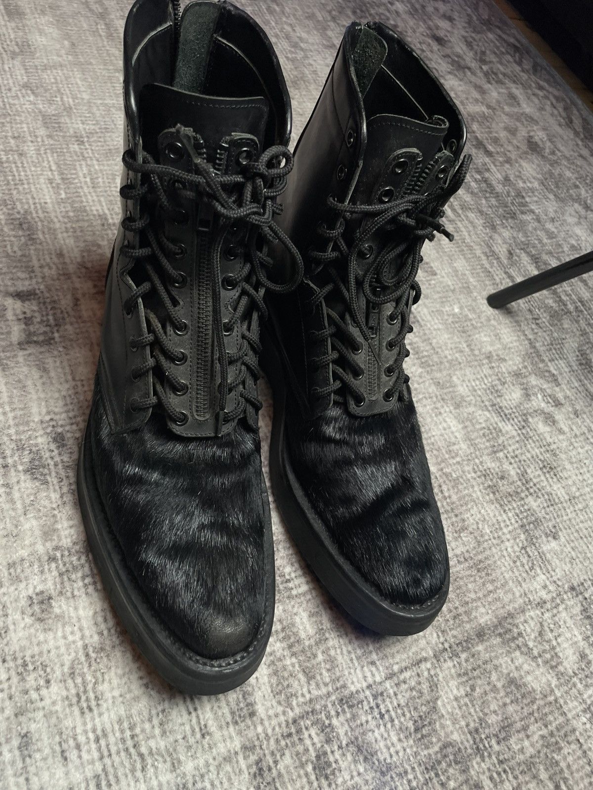 Lad Musician Pony Hair Combat Boots
