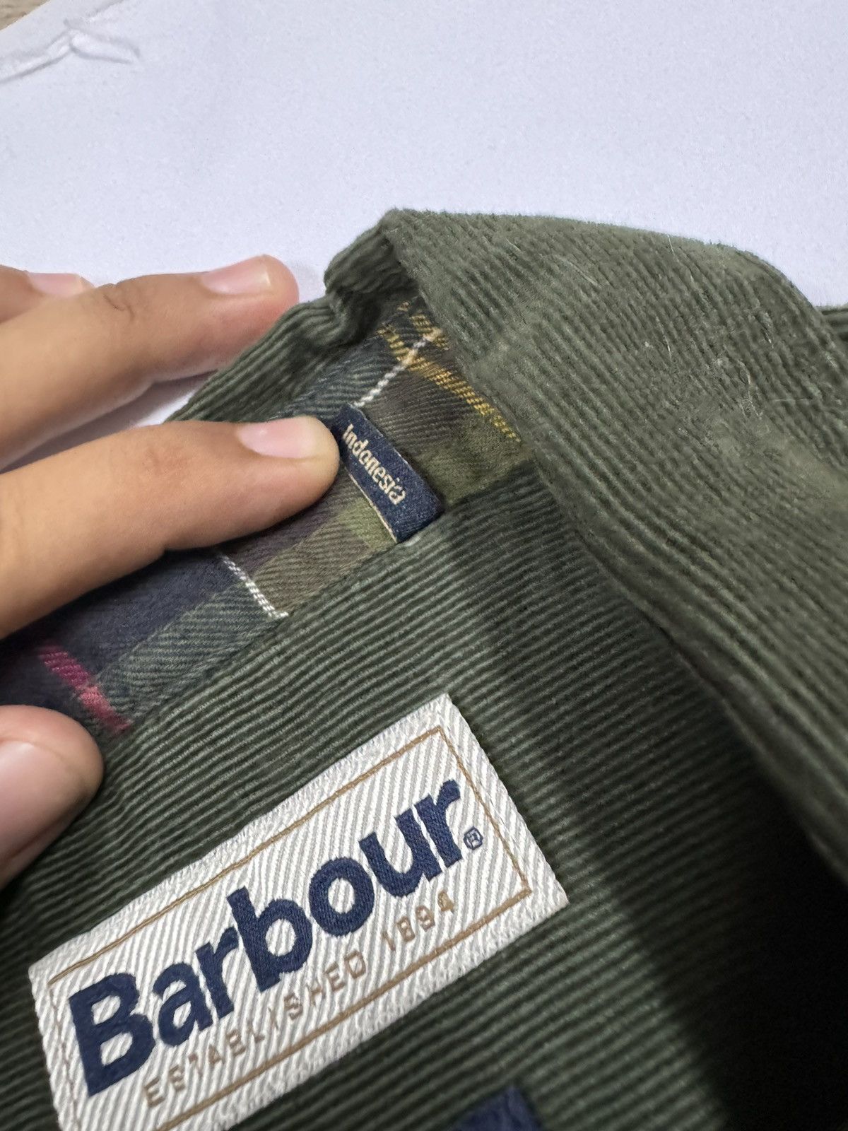 Barbour Barbour Cord 2 Tailored Corduroy Button Ups Shirt Size US L / EU 52-54 / 3 - 18 Thumbnail