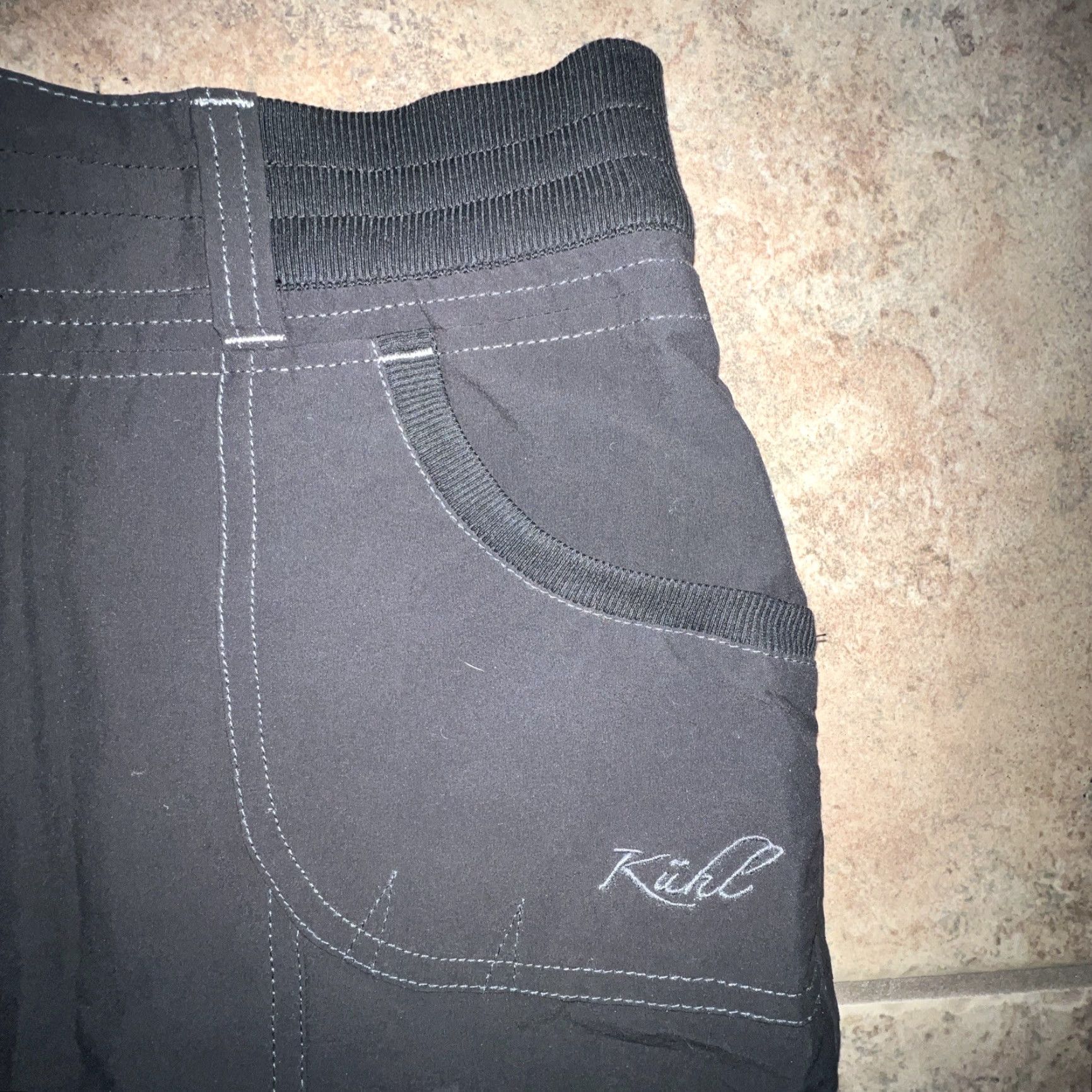 Vintage Kühl Gray Skirt Built In Shorts Womens Size 4 Gray Short Athletic Activewear Skirt Womens 4 Size 27" / US 4 / IT 40 - 2 Thumbnail