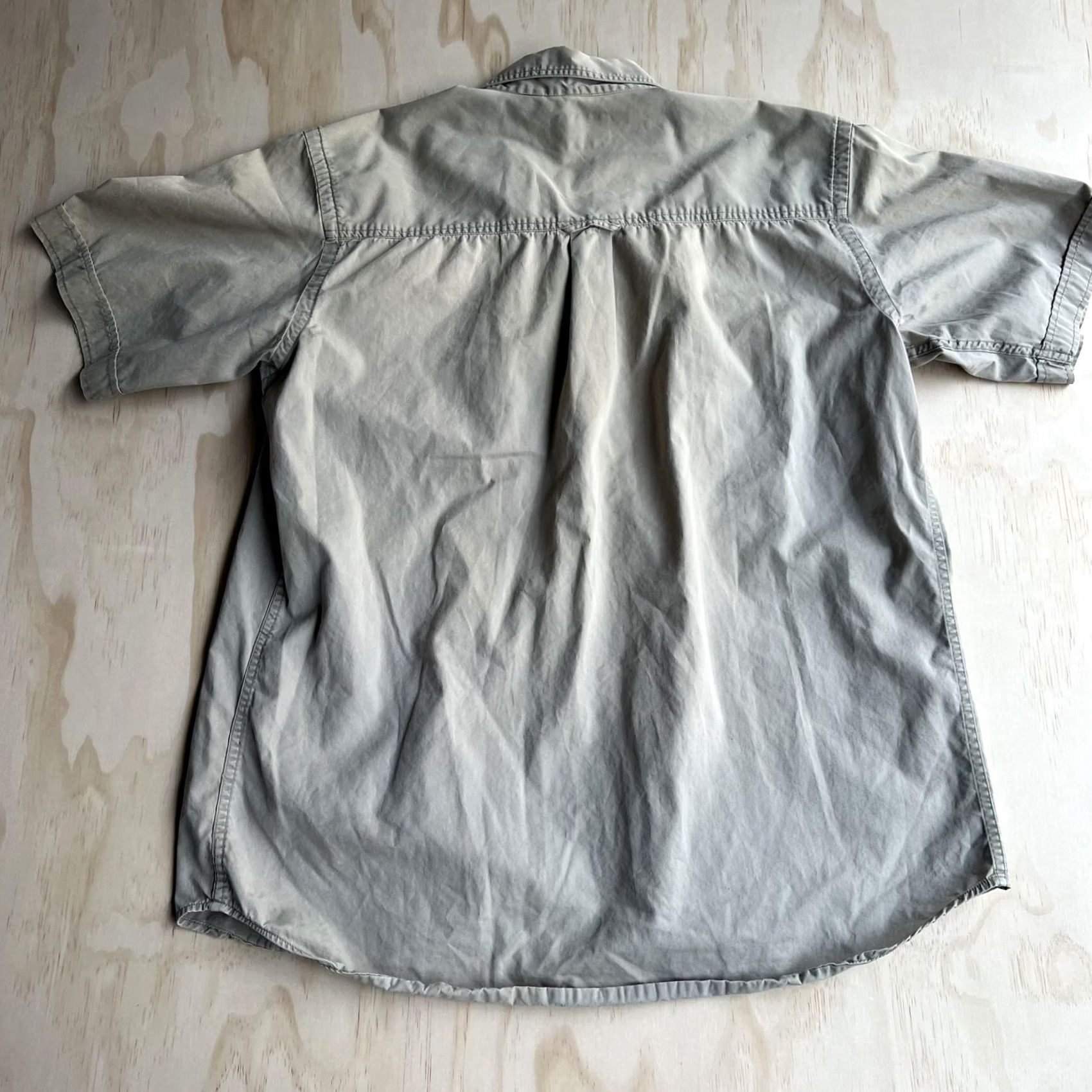 Wrangler Wrangler Rugged Wear Shirt Mens Large Gray Short Sleeve Button Front Cotton Twill Pockets Size US L / EU 52-54 / 3 - 4 Thumbnail