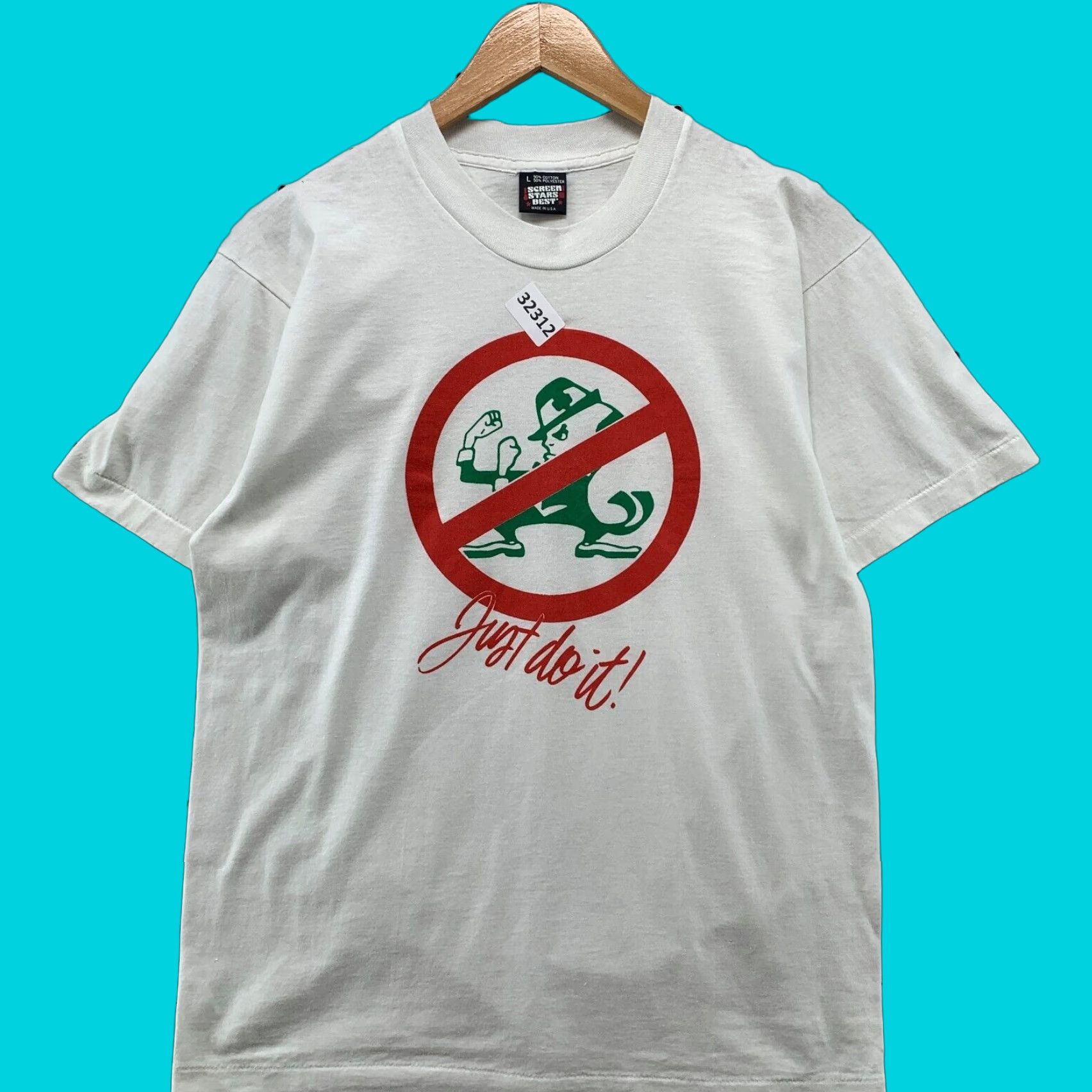Vintage VINTAGE Screen Stars 90s Notre Dame Shirt White Adult Medium Crew Neck Short Sleeve Made in USA Mens T-Shirt Size US M / EU 48-50 / 2 - 1 Thumbnail