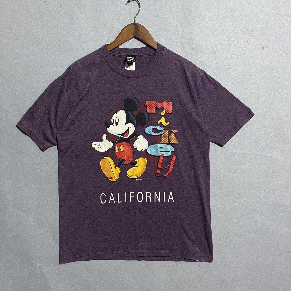 Disney Vintage 90s Mickey Unlimited California T-Shirt Made in USA Size US L / EU 52-54 / 3 - 1 Thumbnail
