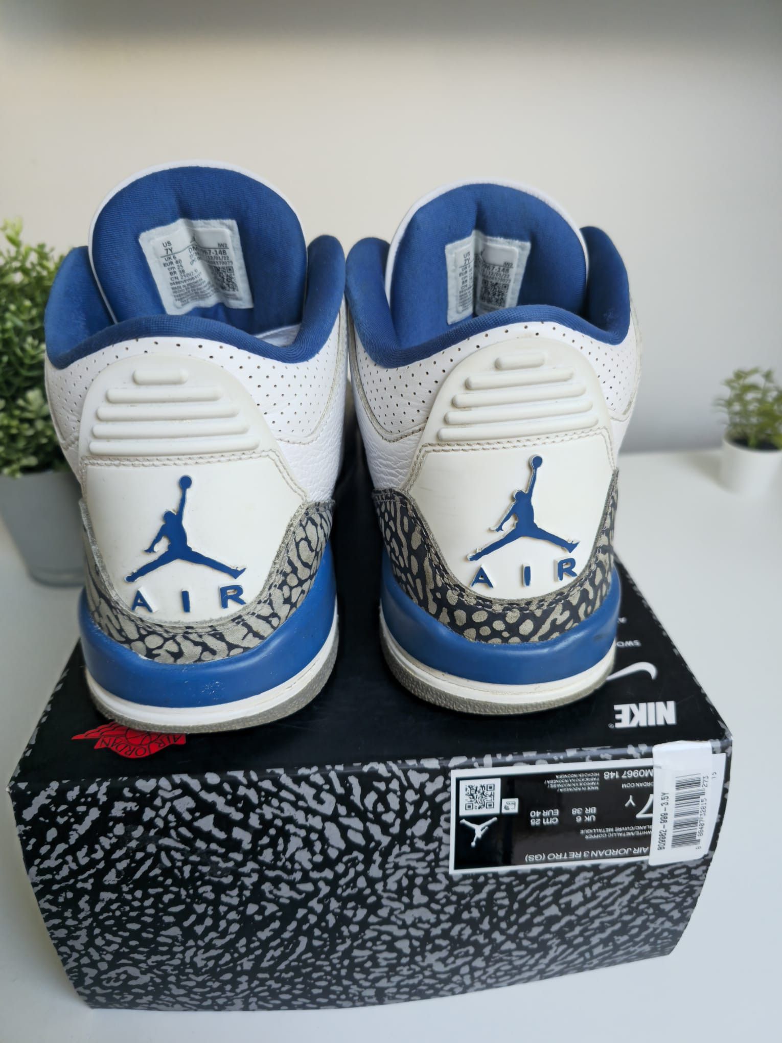 Jordan Brand Jordan 3 Wizard GS Size US 7 / EU 40 - 3 Thumbnail