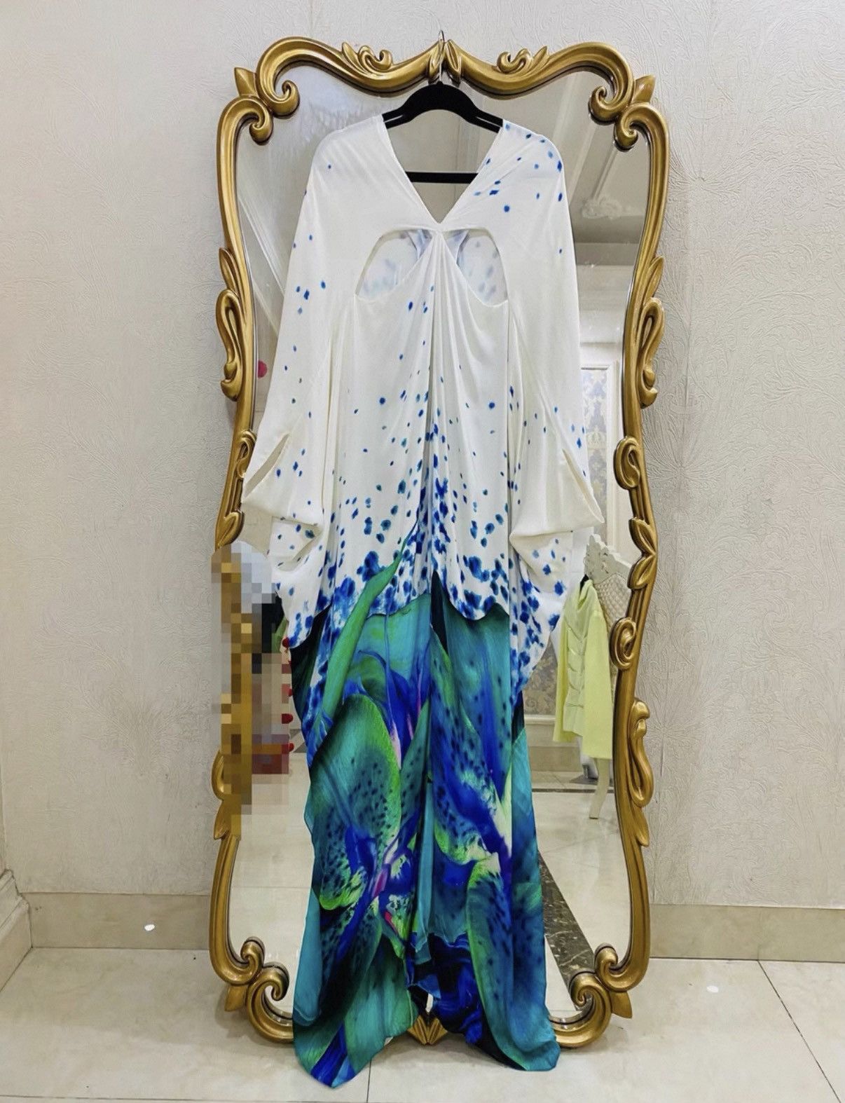 Roberto Cavalli Vintage Roberto Cavalli Blue Floral Snake Buckle Maxi Dress Size XS / US 0-2 / IT 36-38 - 6 Thumbnail