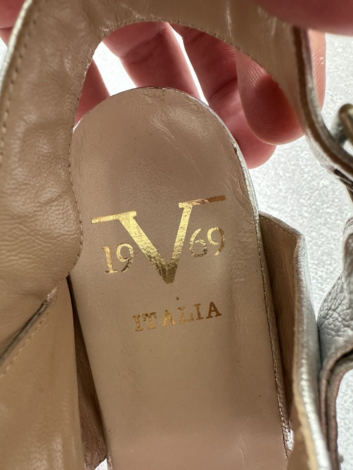 Versace Versace 1969 Italia platform sandal metallic size 36 Size US 6 / IT 36 - 3 Thumbnail