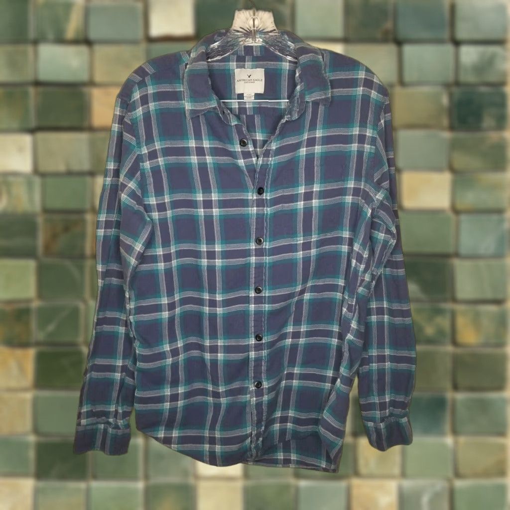 American Eagle Outfitters VINTAGE? No. American Eagle Women's Button-Up Shirt, Plaid, Long Sleeve, Purple, Size M Size M / US 6-8 / IT 42-44 - 1 Thumbnail