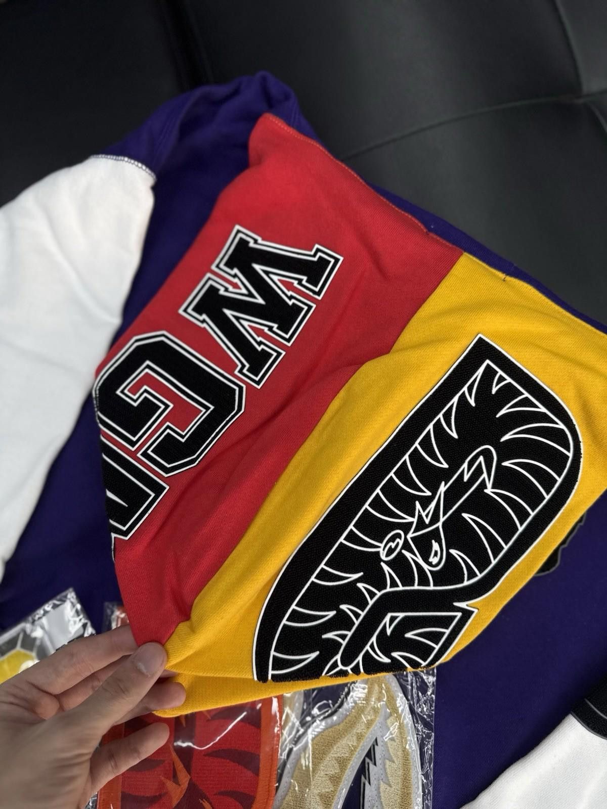 Bape Size XL BAPE Full Zip Hoodie A Bathing Ape NEW Patches Size US XL / EU 56 / 4 - 9 Thumbnail