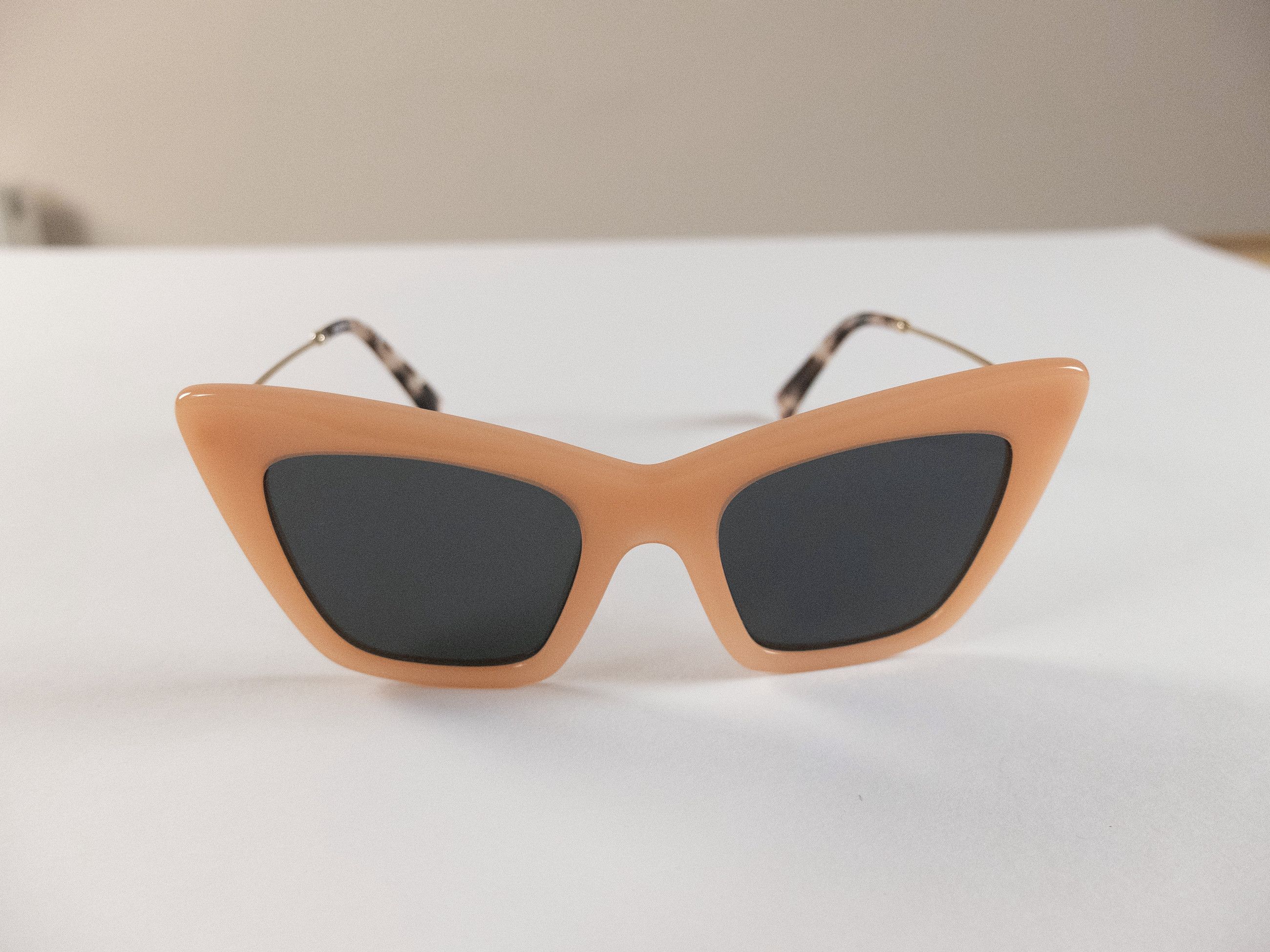 Miu Miu MIU MIU salmon pink cat eye metal and acetate sunglasses Size ONE SIZE - 2 Thumbnail