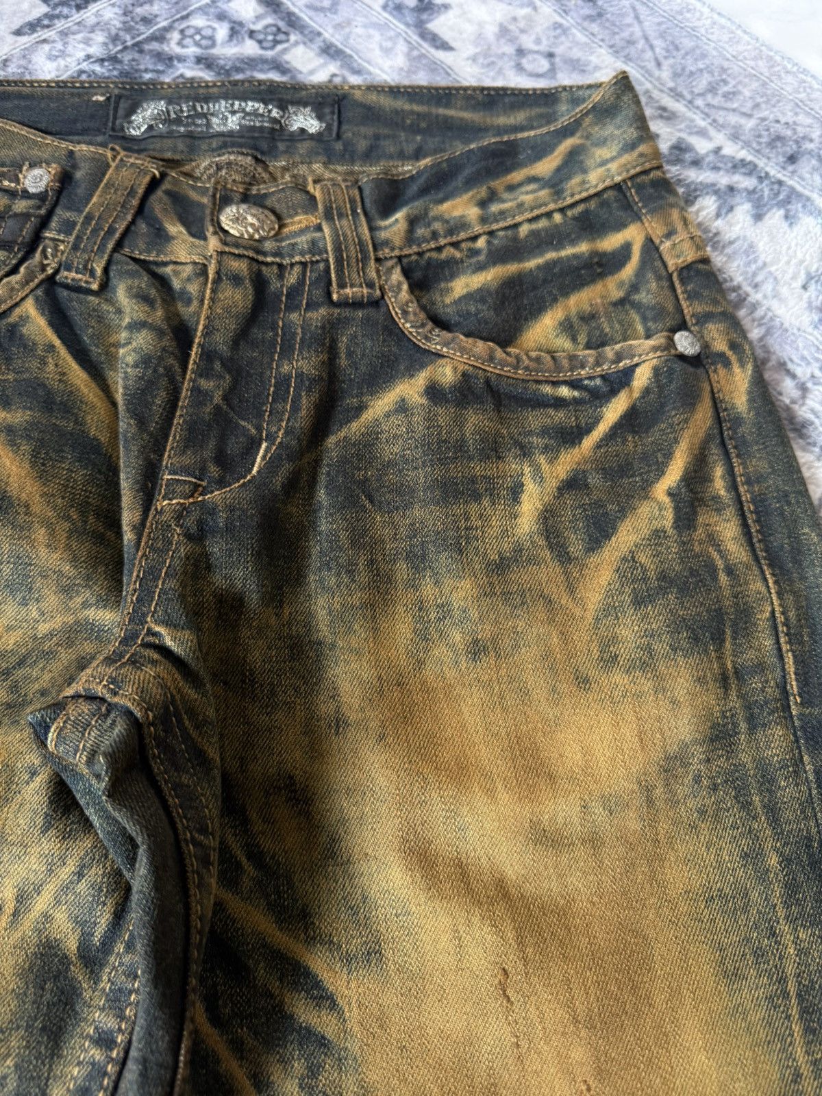 If Six Was Nine Red Pepper Shadow Mud Wash Embroidered Wings Jeans Size US 29 - 13 Thumbnail