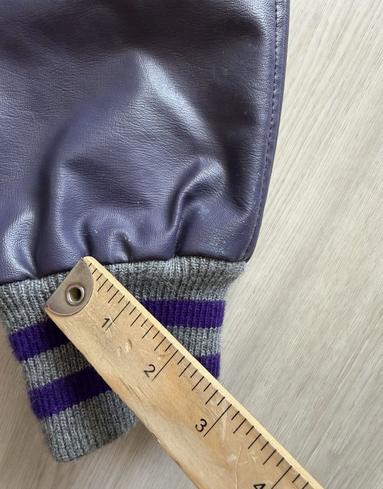 Other Dilly Varsity Letterman Bomber GrayPurple JD Genie Lamp Sz S Size US S / EU 44-46 / 1 - 3 Thumbnail