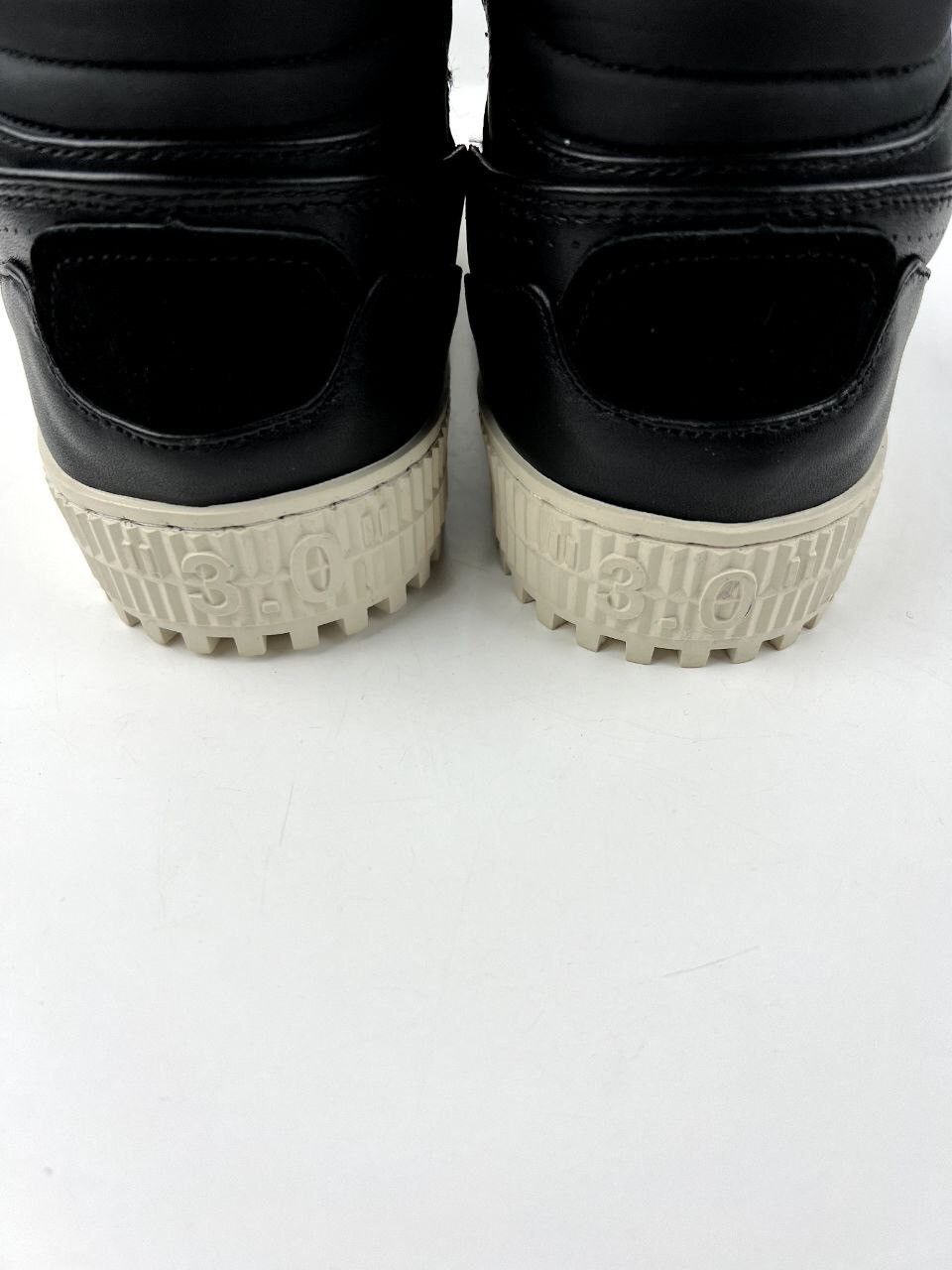 Off-White OFF-WHITE High-top court 3.0 sneakers "Sample pair" Size US 7 / EU 40 - 10 Thumbnail