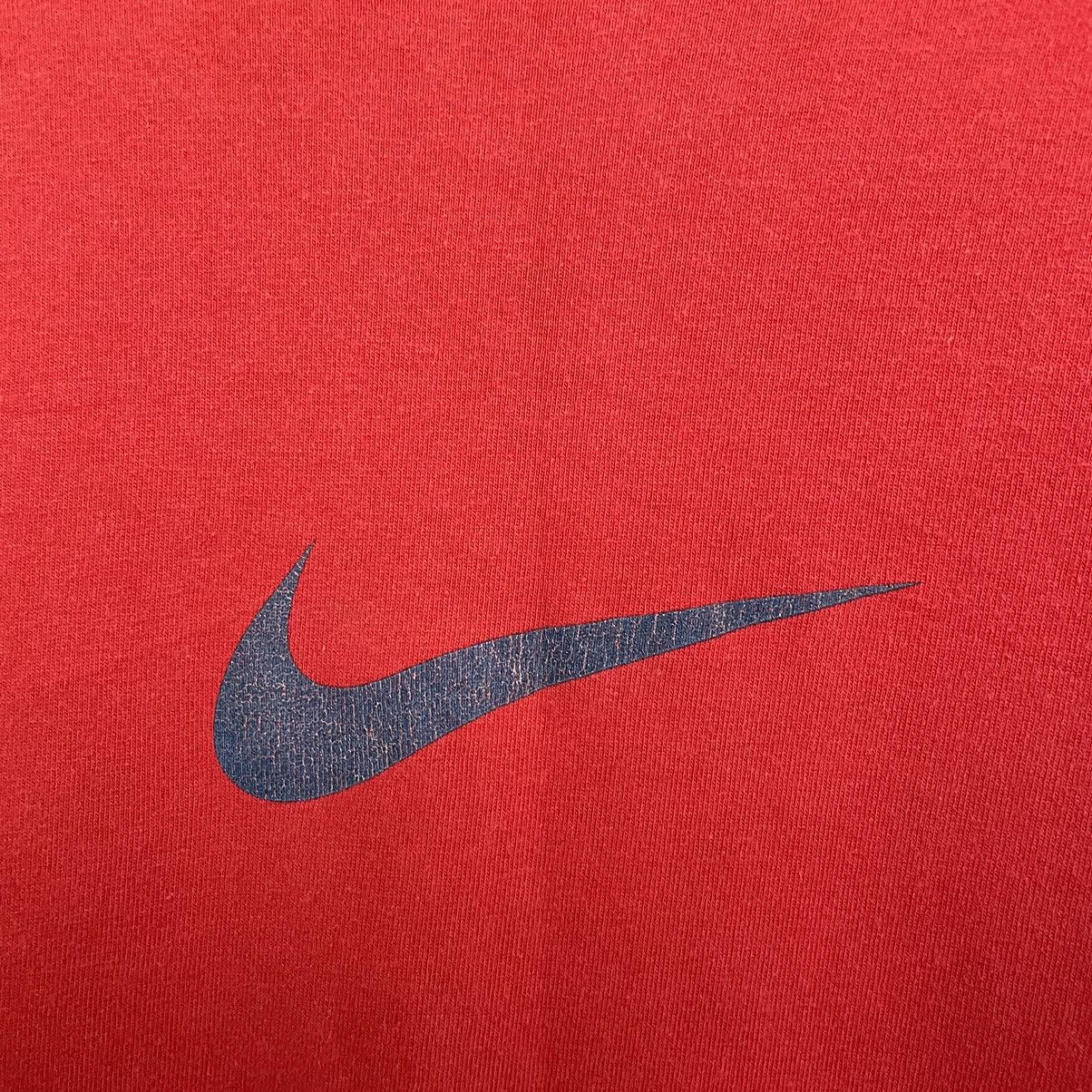 Nike × Vintage 90s Nike Centre Swoosh T Shirt Big Swoosh At The Back Size US L / EU 52-54 / 3 - 2 Thumbnail