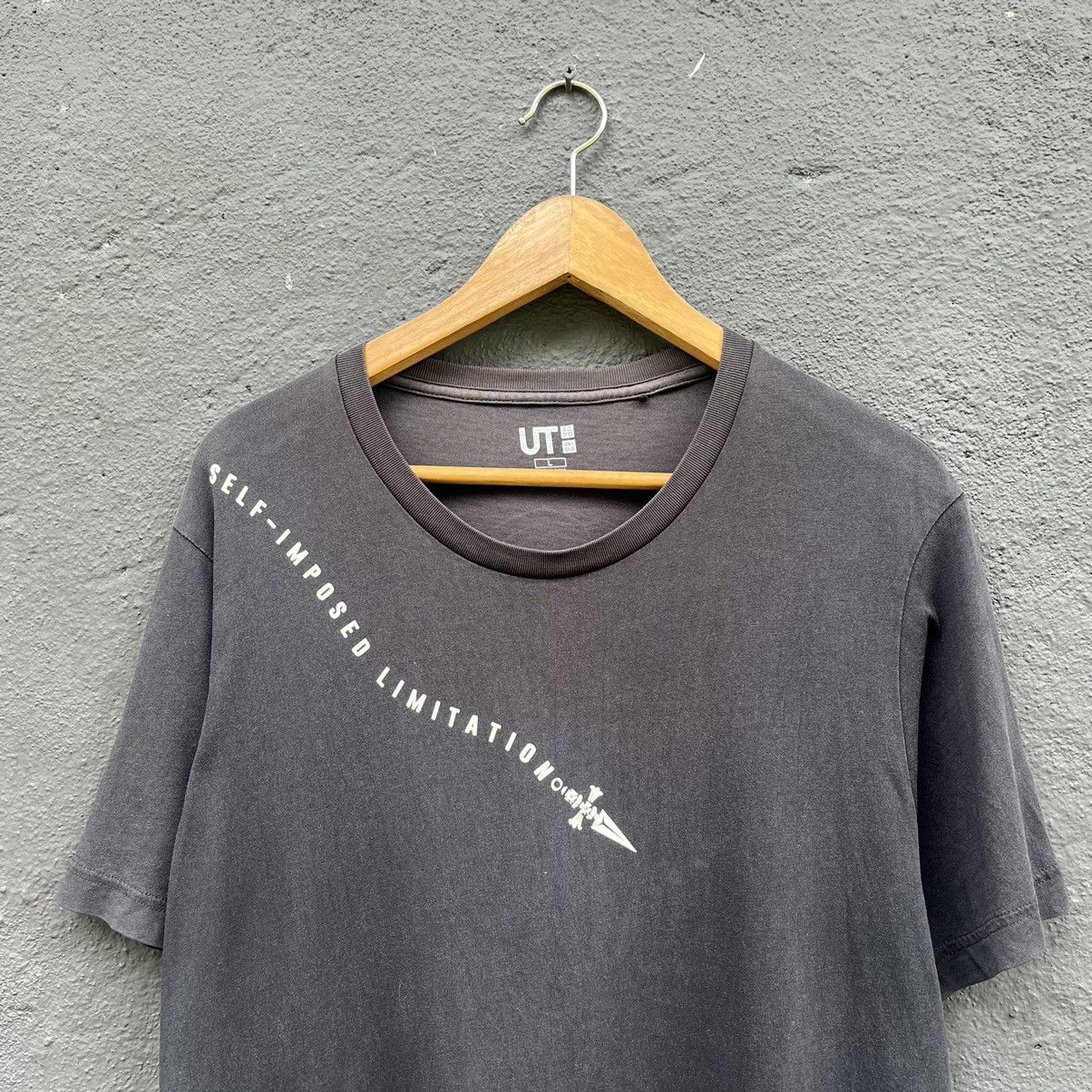 Uniqlo Thrashed Faded Curarpikt Hunter x Hunter Anima Tee Size US L / EU 52-54 / 3 - 4 Thumbnail
