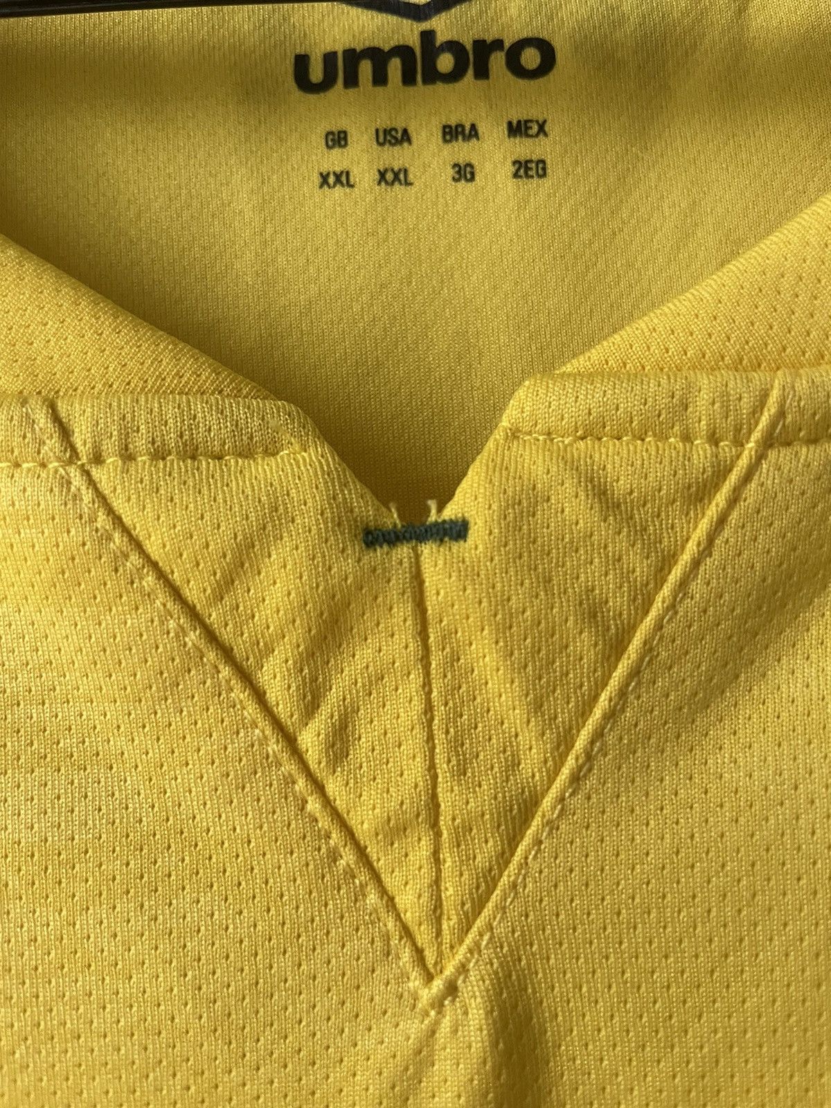 Umbro Umbro Jamaica 2021/2022 Reggae Boyz Soccer Jersey Bob Marley Size US XXL / EU 58 / 5 - 17 Thumbnail