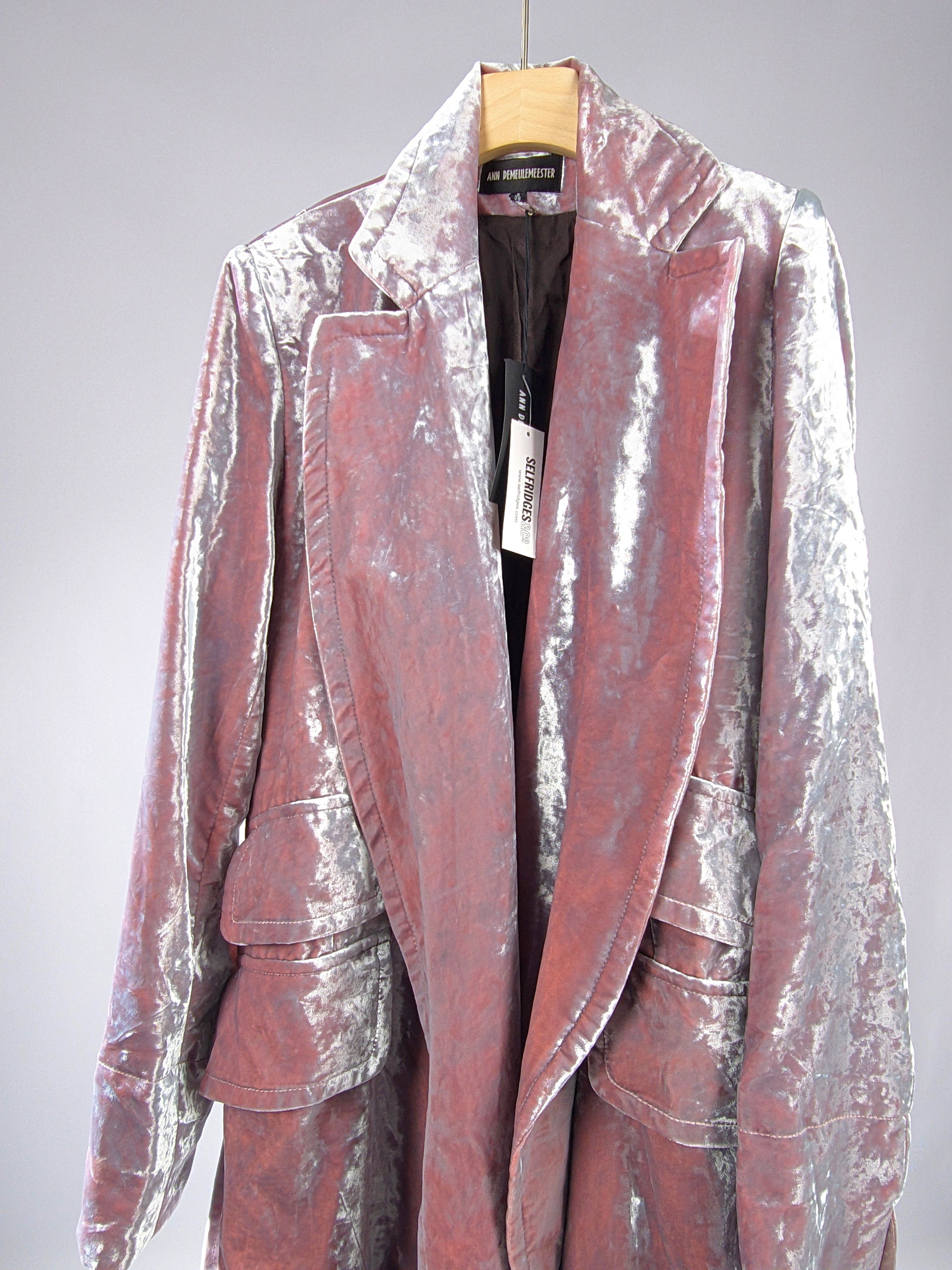 Ann Demeulemeester Ann Demeulemeester velvet coat Size M / US 6-8 / IT 42-44 - 4 Thumbnail