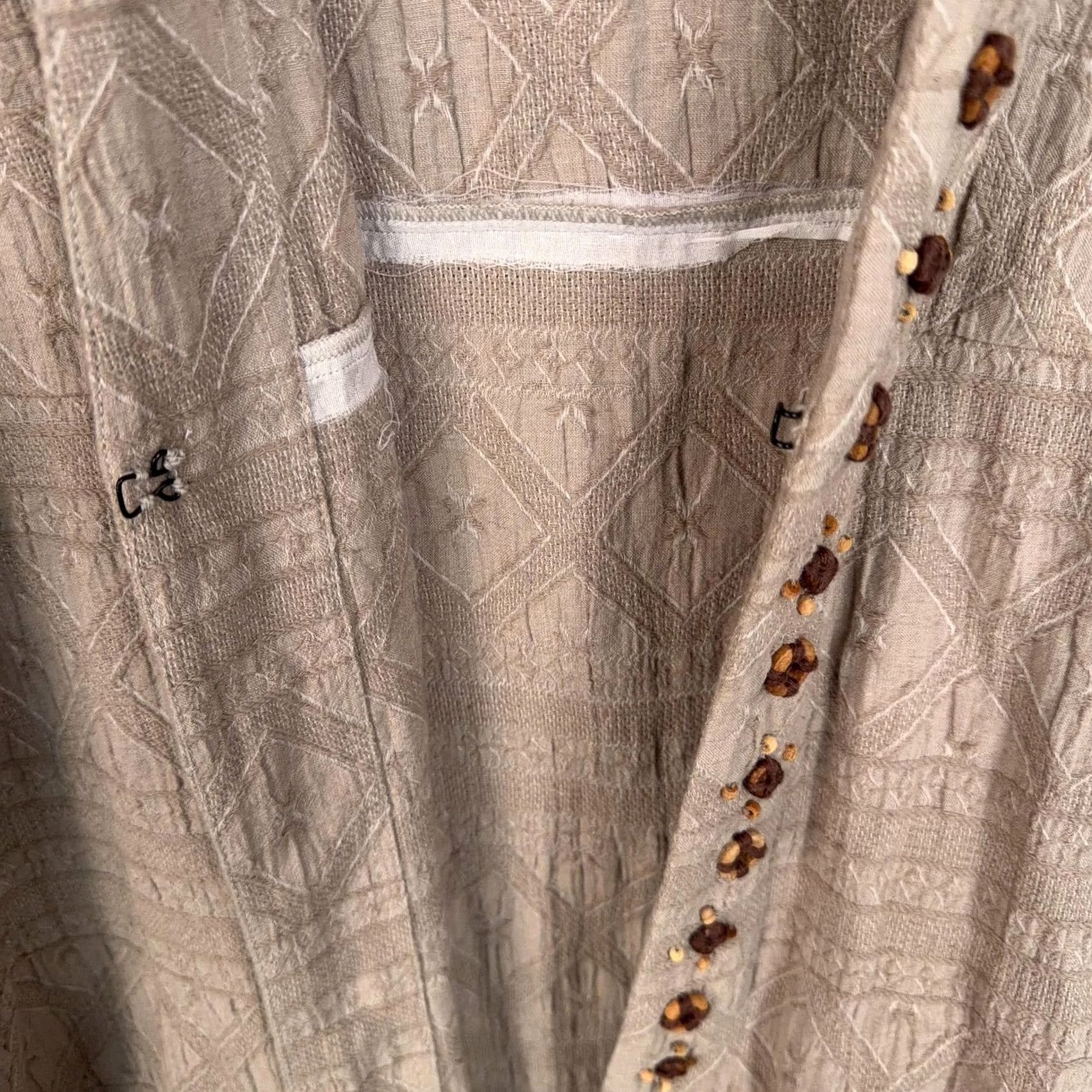 Soft Surroundings Soft Surroundings Cardigan Sweater Womens 1X Beige Jewel Button Geometric Knit V-Neck 3/4 Sleeve Open Front Casual Fall Winter Spring Womens Plus Size Size XL / US 12-14 / IT 48-50 - 5 Thumbnail