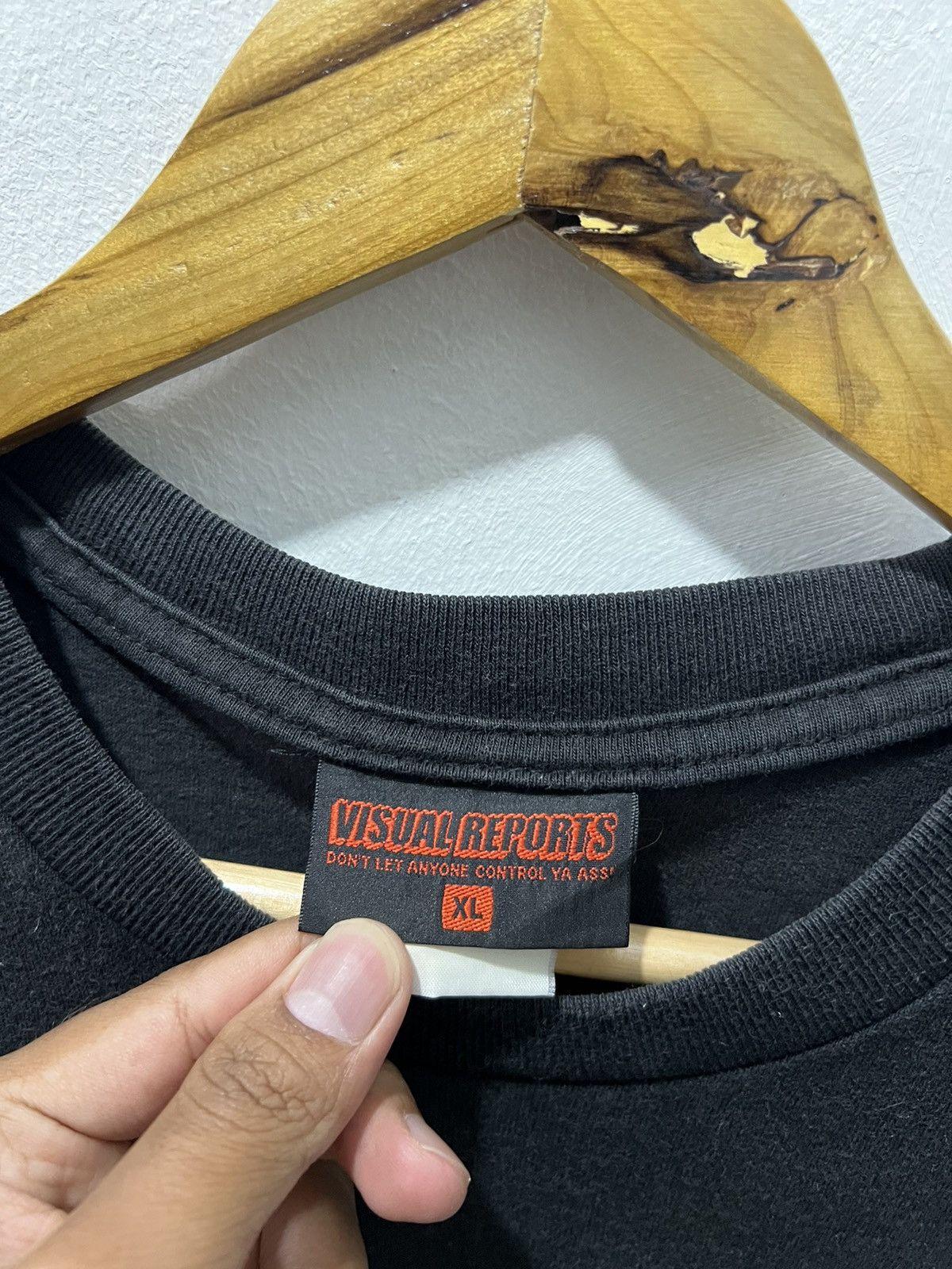 Vintage Vintage Visual Reports ‘Beyond The City’ Tshirt Size US L / EU 52-54 / 3 - 8 Thumbnail