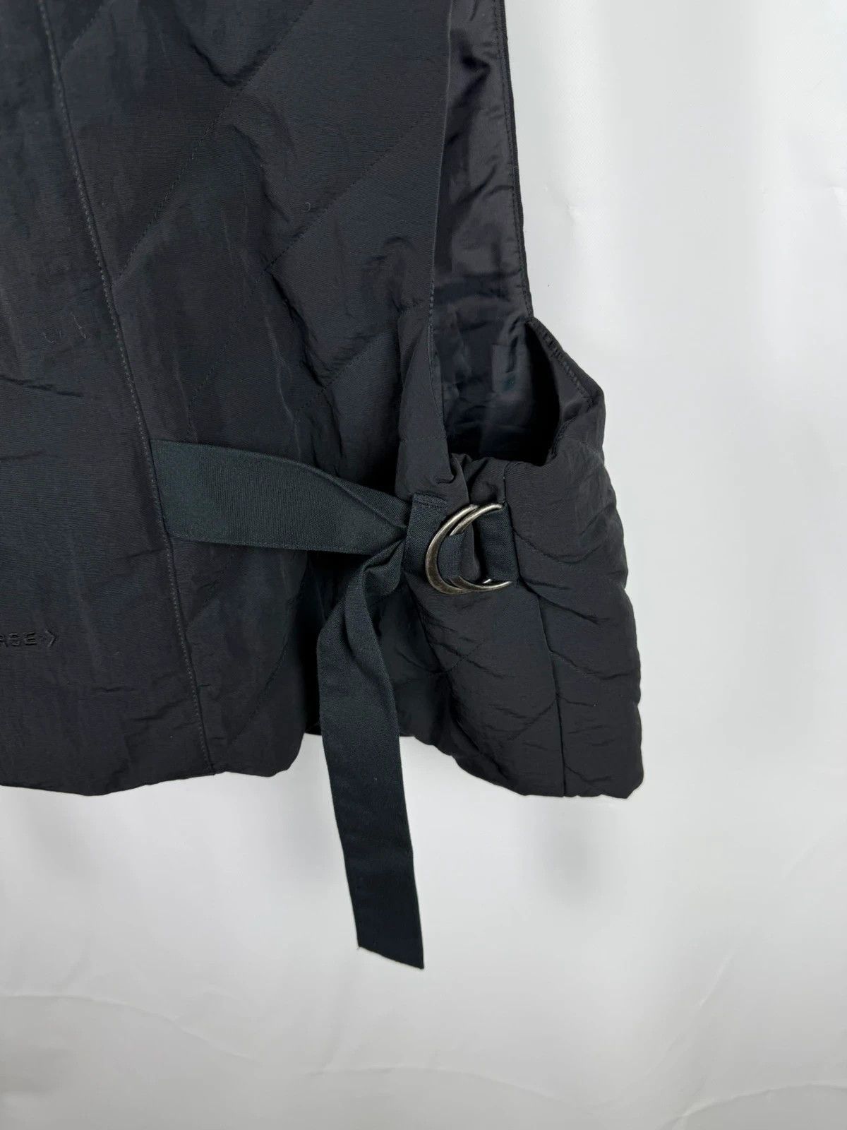 Converse Converse Shapes Gilet Asymmetrical Vest size M-L Size US M / EU 48-50 / 2 - 8 Thumbnail
