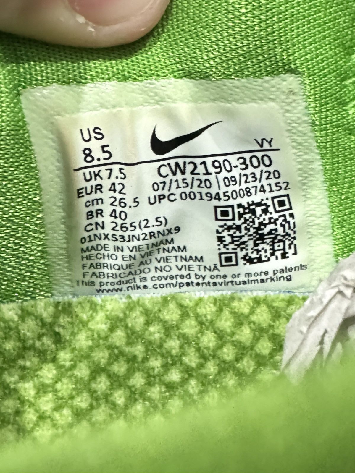 Nike Kobe 6 Protro “Grinch” (2020) Size US 8.5 / EU 41-42 - 7 Thumbnail