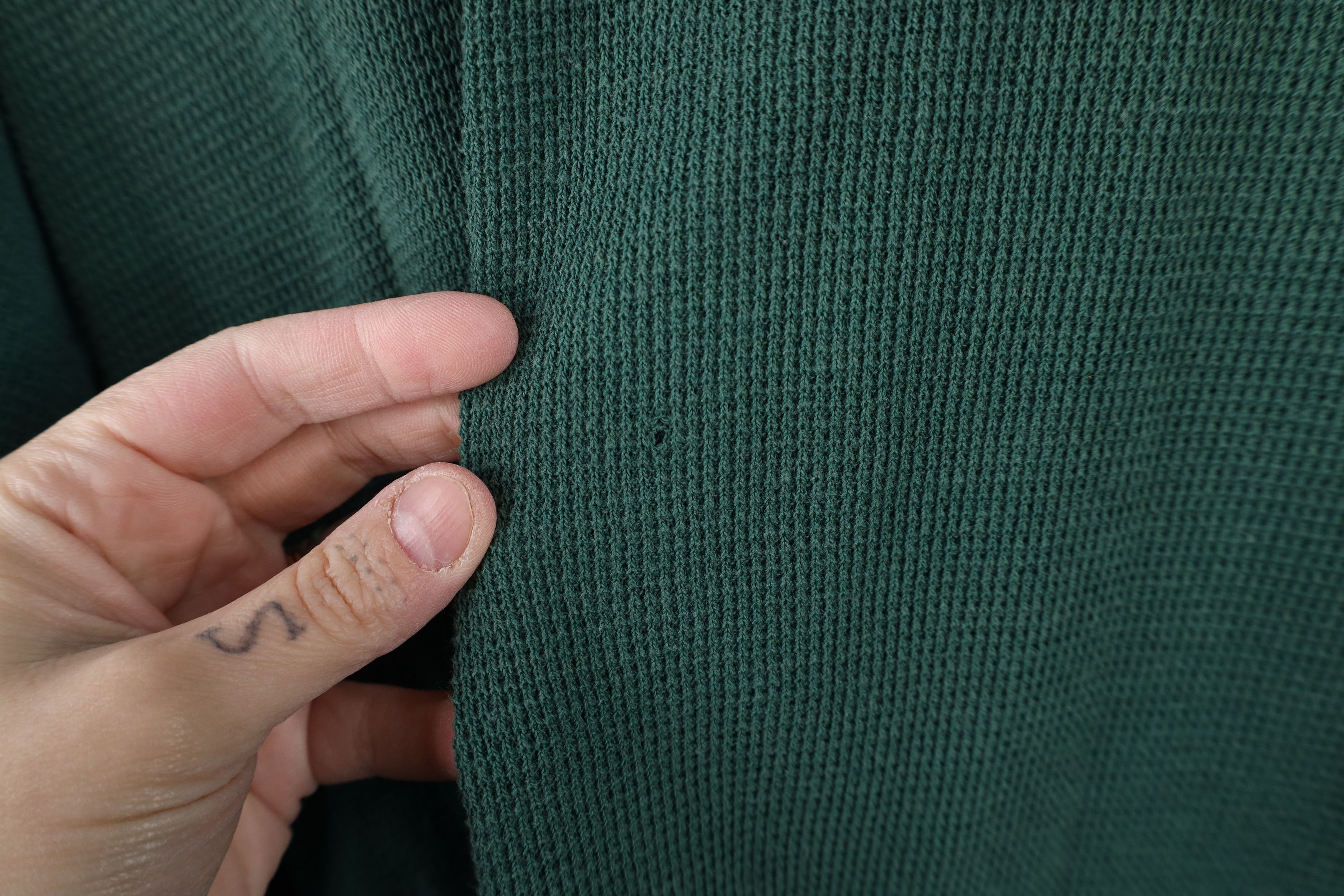 Vintage Vintage 90s Streetwear Thin Thermal Waffle Knit T-Shirt USA Size US XL / EU 56 / 4 - 8 Thumbnail