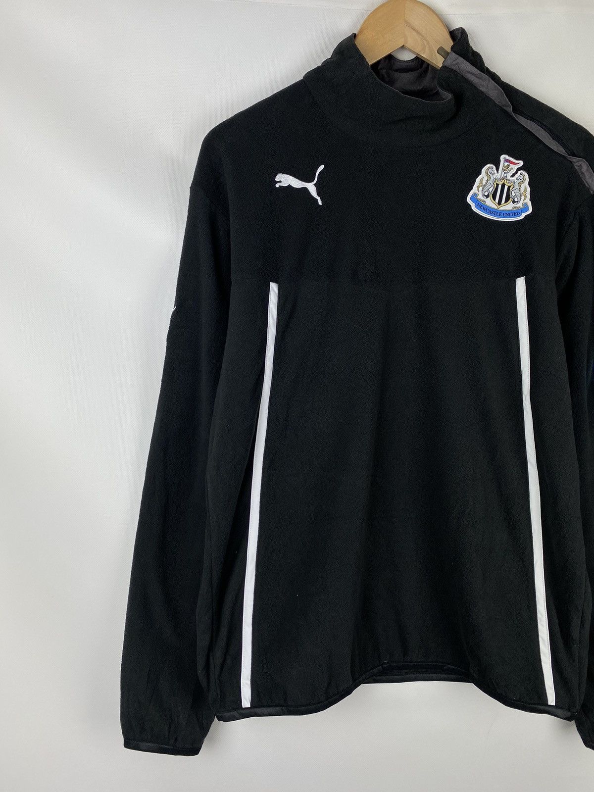 Puma Puma Newcastle United men’s fleece training pullover size M Size US M / EU 48-50 / 2 - 2 Thumbnail