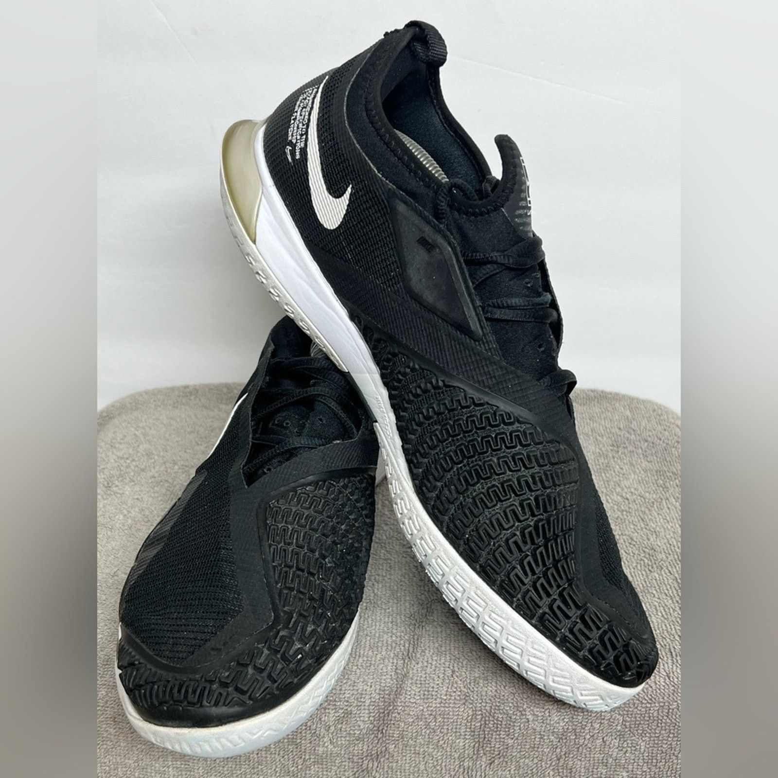 Nike Nike React Vapor NXT HC Pickleball Tennis Shoes CV0724-002 Size US 12.5 / EU 45-46 - 3 Thumbnail