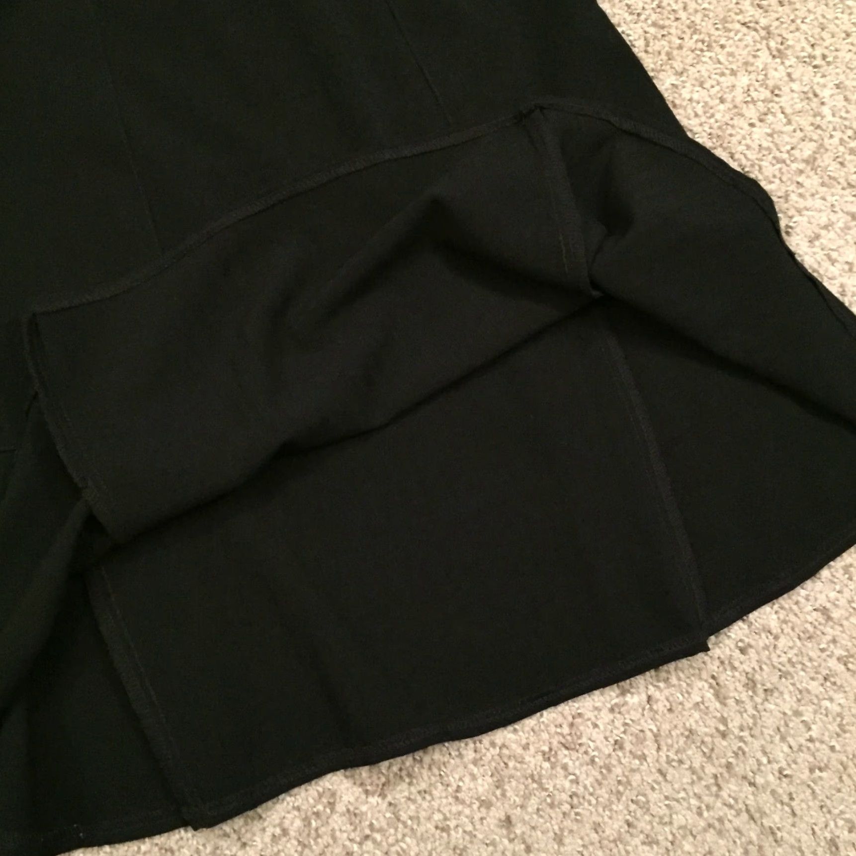 Vintage Wrapper Skirt Women Knee Length Black 7 Unlined USA Polyester Rayon Spandex Pencil Straight N/A Size 28" / US 6 / IT 42 - 5 Thumbnail