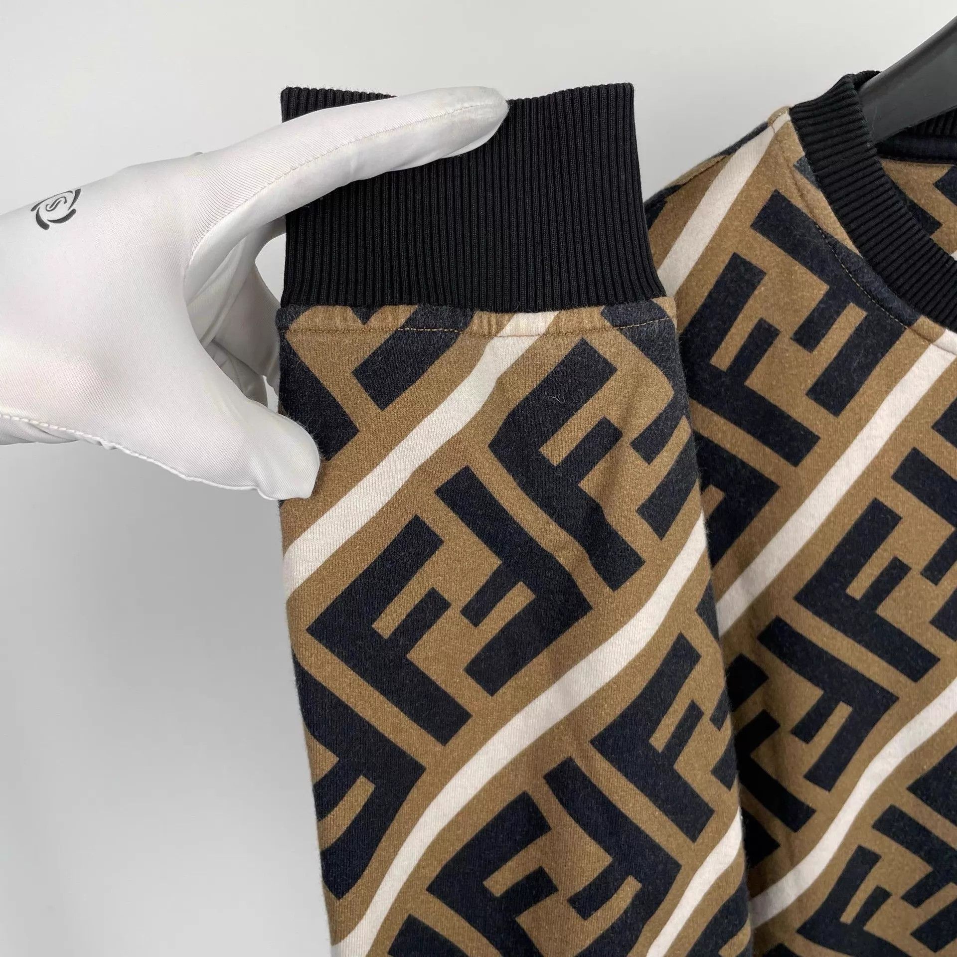 Fendi Fendi Allover Print Hoodie Brown L Size US L / EU 52-54 / 3 - 8 Thumbnail
