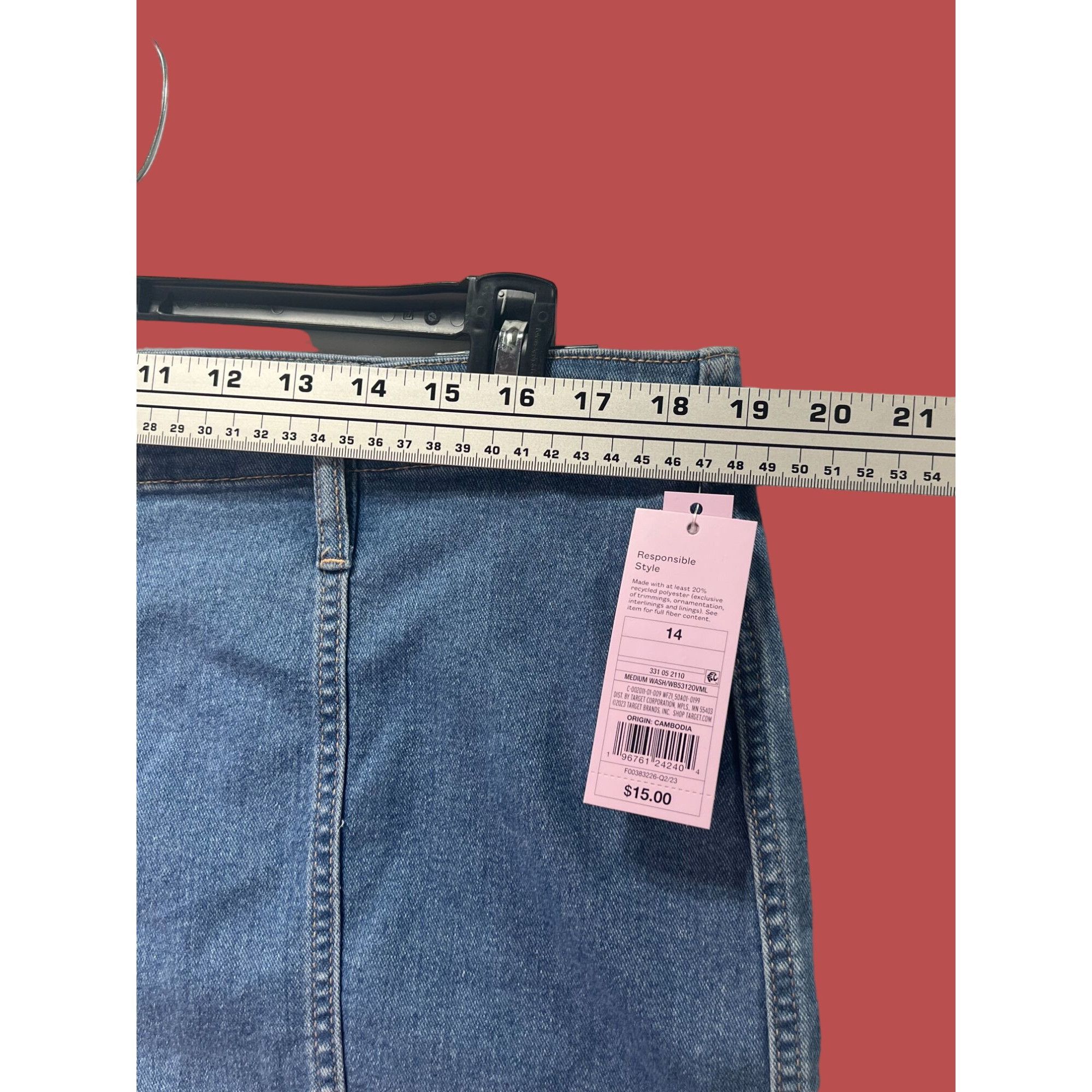 Other Wild Fable - Women's Super-High Rise Jean Shorts - 2.5" Ins Size 36" / US 14 / IT 50 - 5 Thumbnail